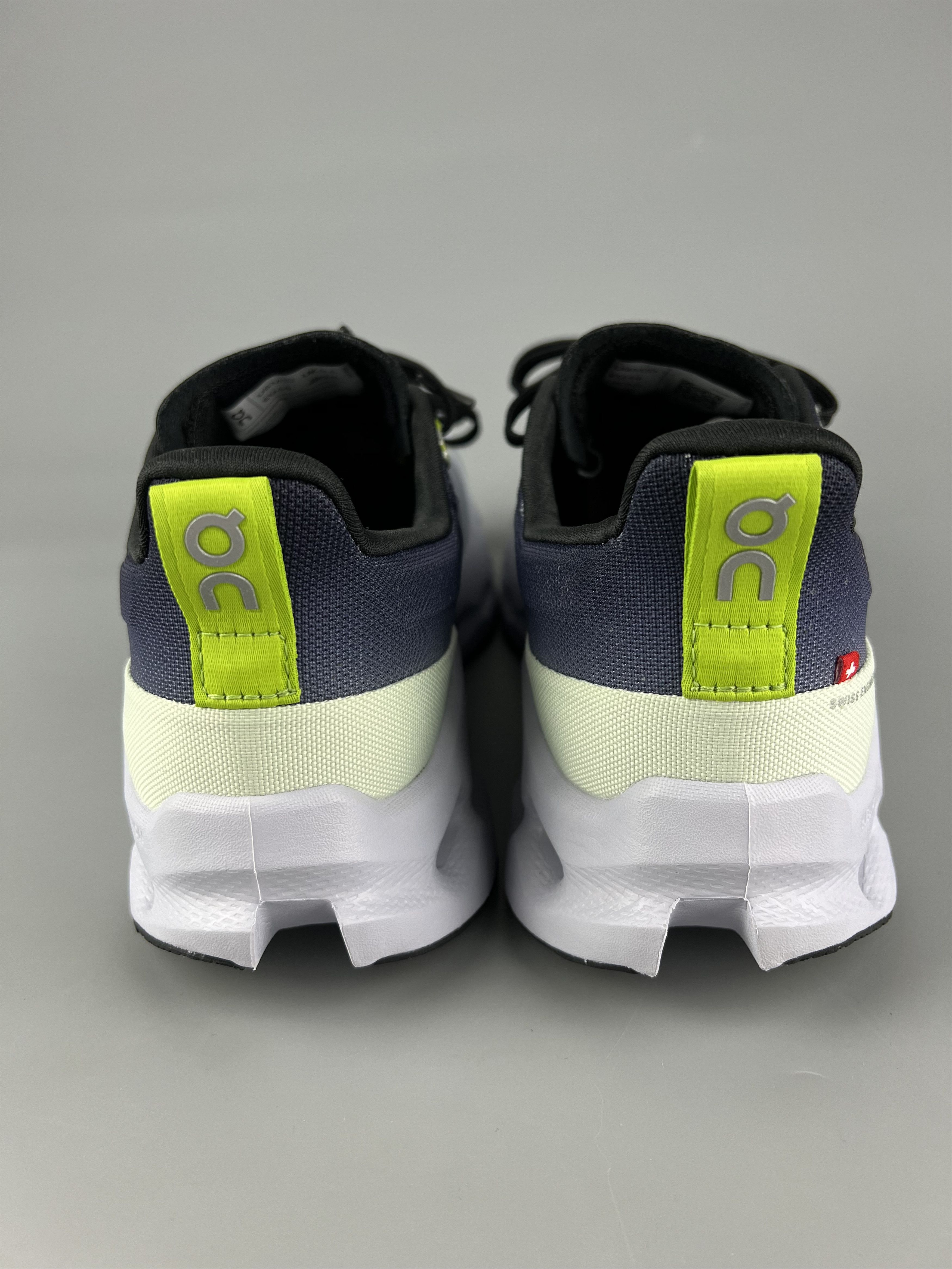 On On Cloudsurfer Trail Waterproof Men's Running Shoes Size US 10 / EU 43 - 3 Thumbnail