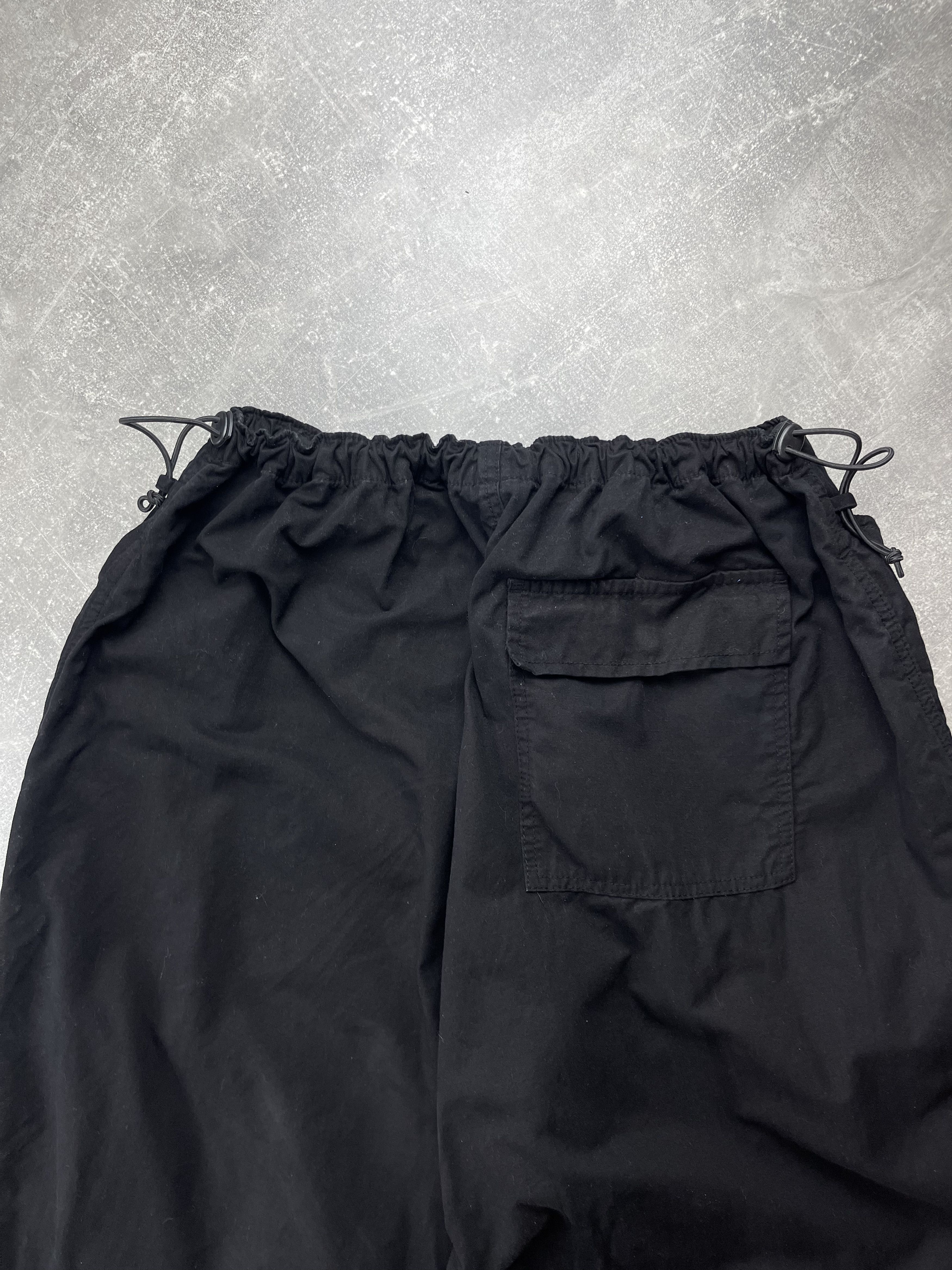 Japanese Brand Black cotton gorpcore wide parachute pants drawstring Size US 32 / EU 48 - 10 Thumbnail