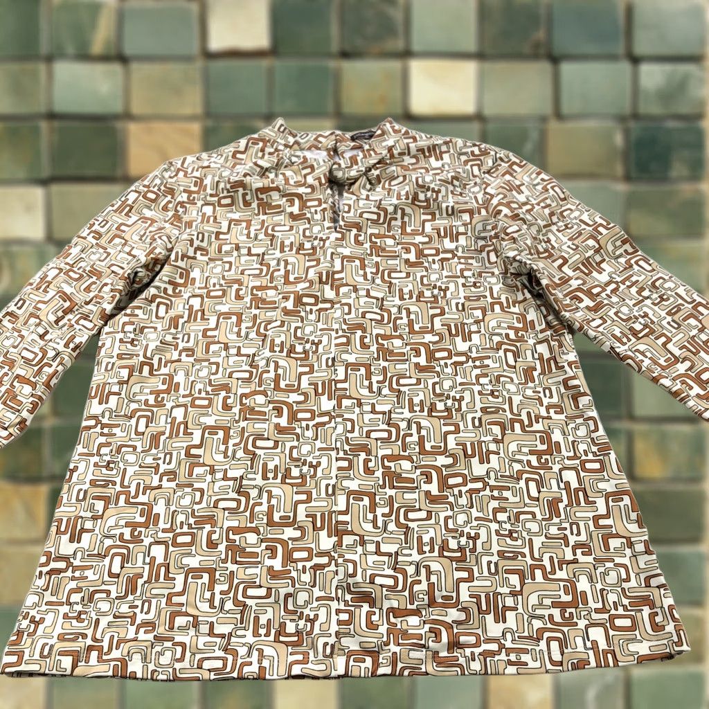 J.McLaughlin J McLaughlin Shirt Large Catalina Keyhole Nylon Abstract Artsy Pullover Brown Womens Regular 3/4 Sleeve Geometric Casual Lightweight Nylon Spandex Size L / US 10 / IT 46 - 1 Thumbnail