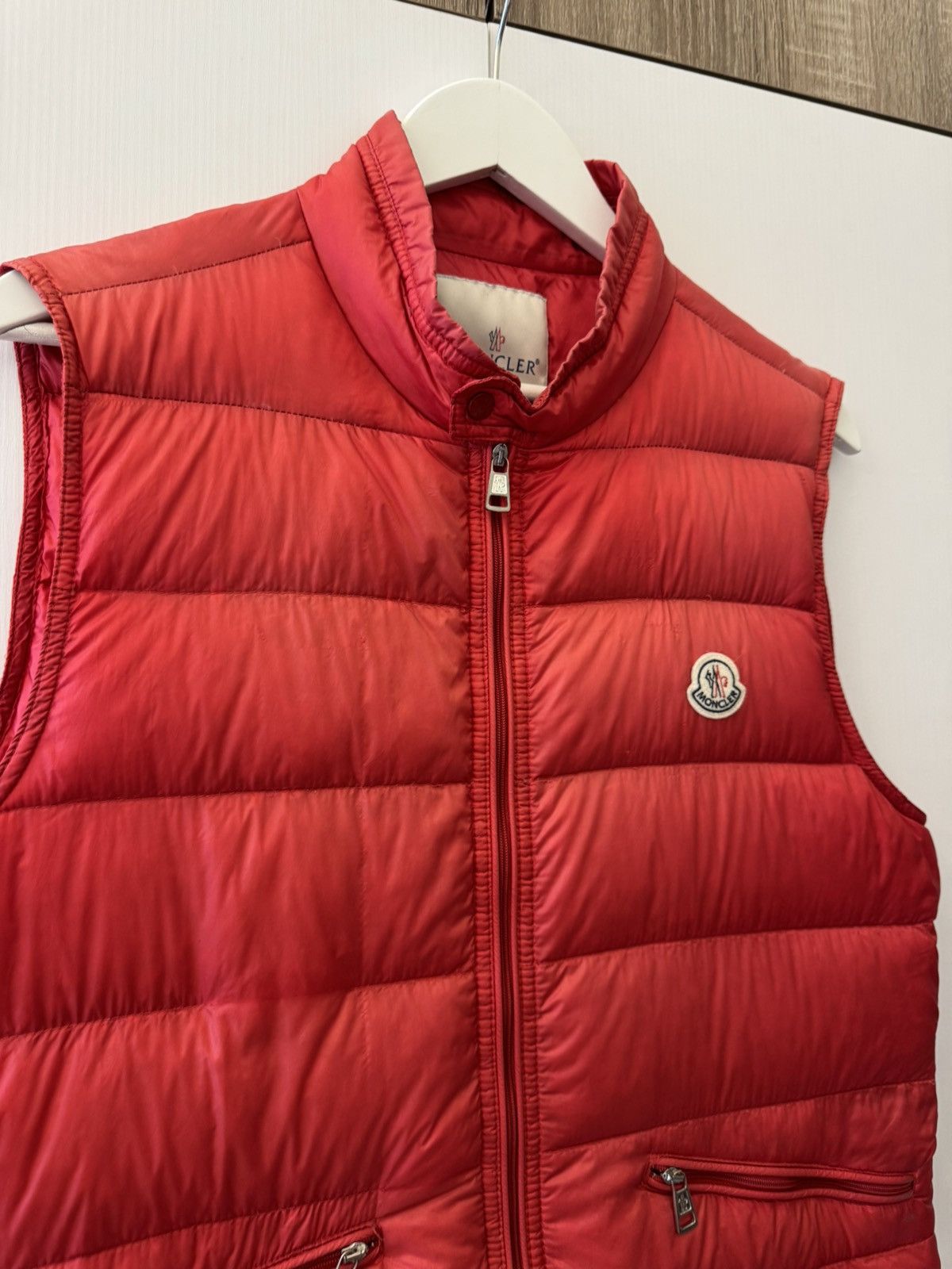 Moncler Moncler Gui Down Vest Red Gilet Size US M / EU 48-50 / 2 - 6 Thumbnail