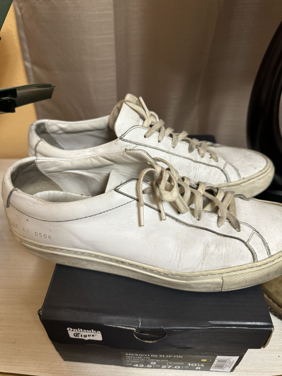 Common Projects White Common Projects Achilles Low Size US 8 / EU 41 - 1 Thumbnail