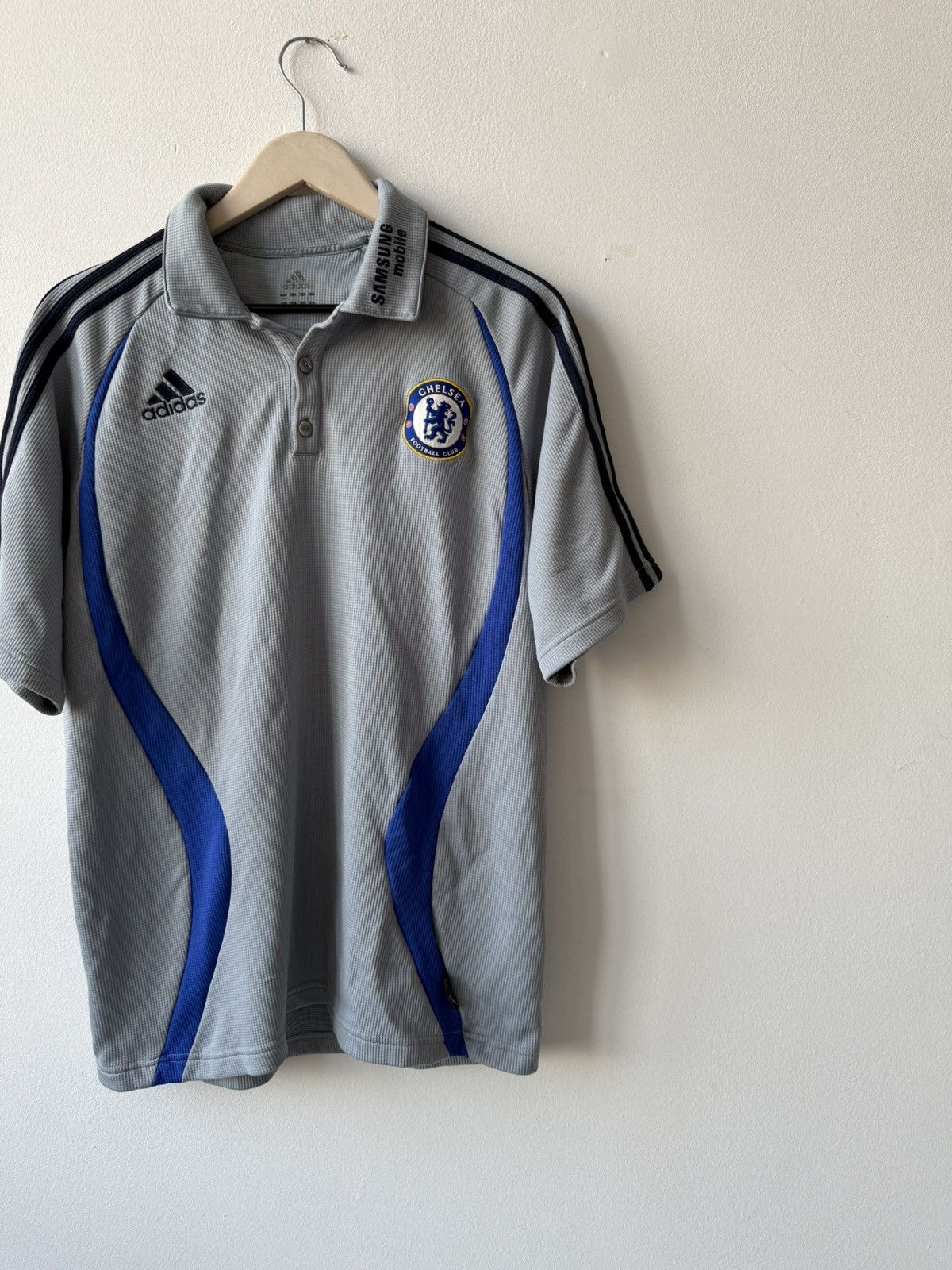 Adidas Adidas Chelsea Vintage 2006/2007 Polo Shirt Jersey Size US L / EU 52-54 / 3 - 3 Thumbnail