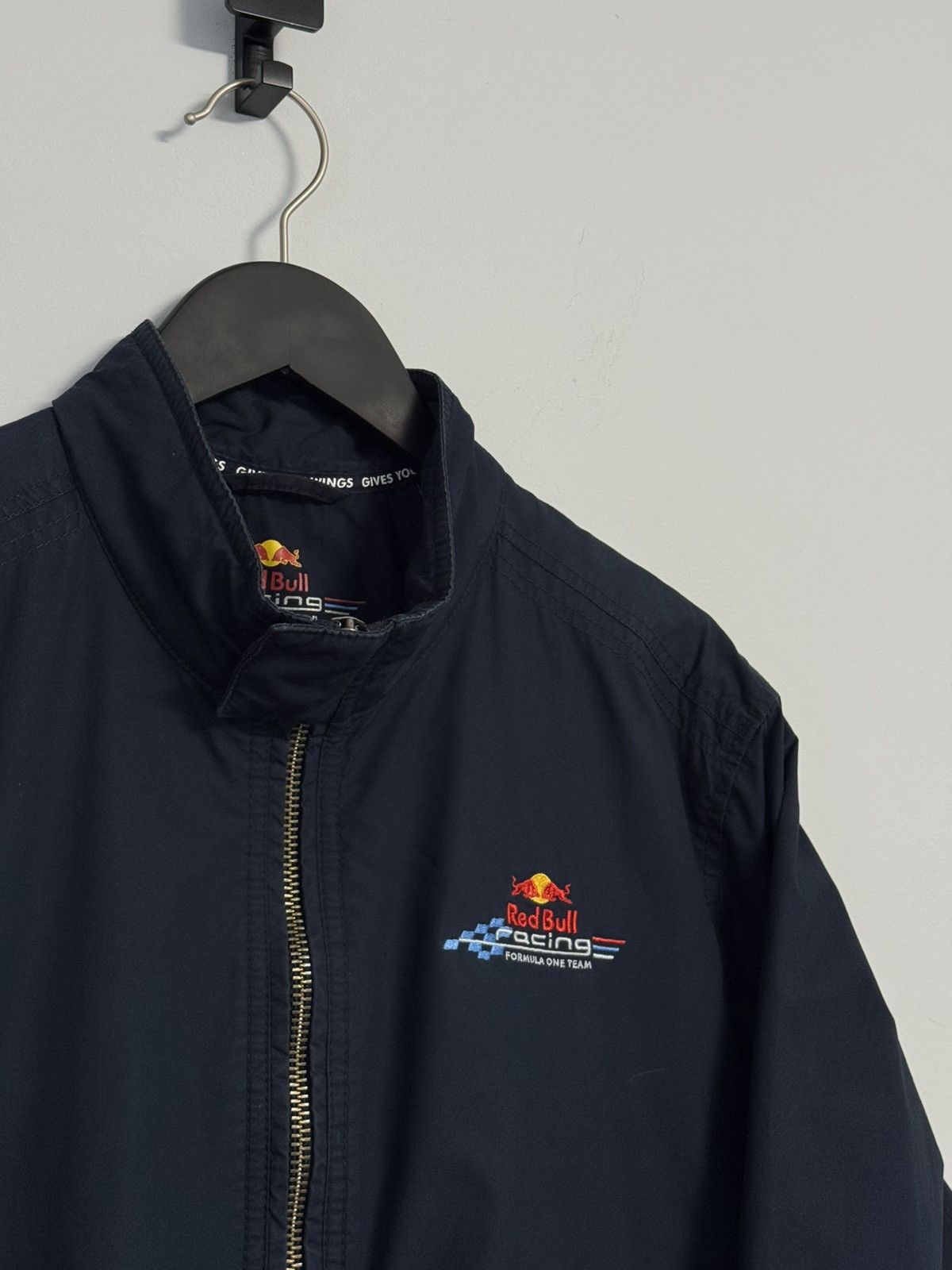 Red Bull Red Bull Racing RB8 Jacket Navy Formula 1 F1 Windbreaker Size US L / EU 52-54 / 3 - 4 Thumbnail