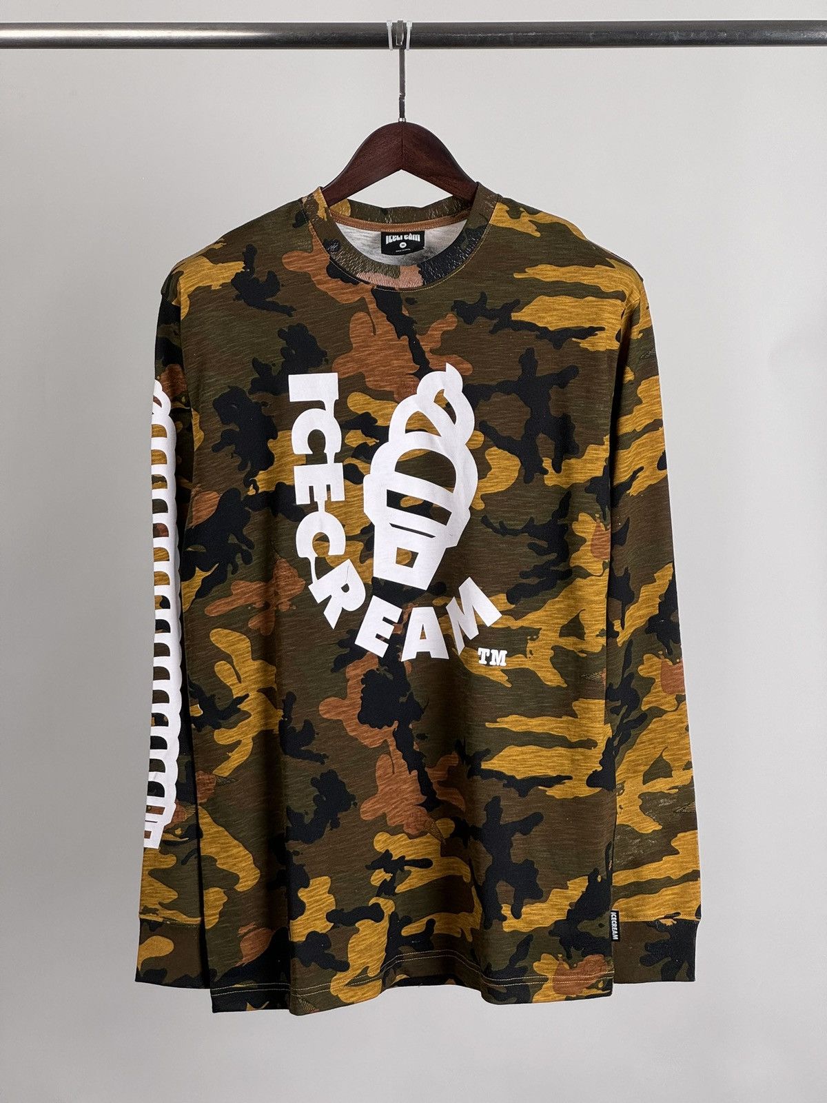 Icecream UNWORN* Icecream Camo ls tee M Size US M / EU 48-50 / 2 - 1 Thumbnail