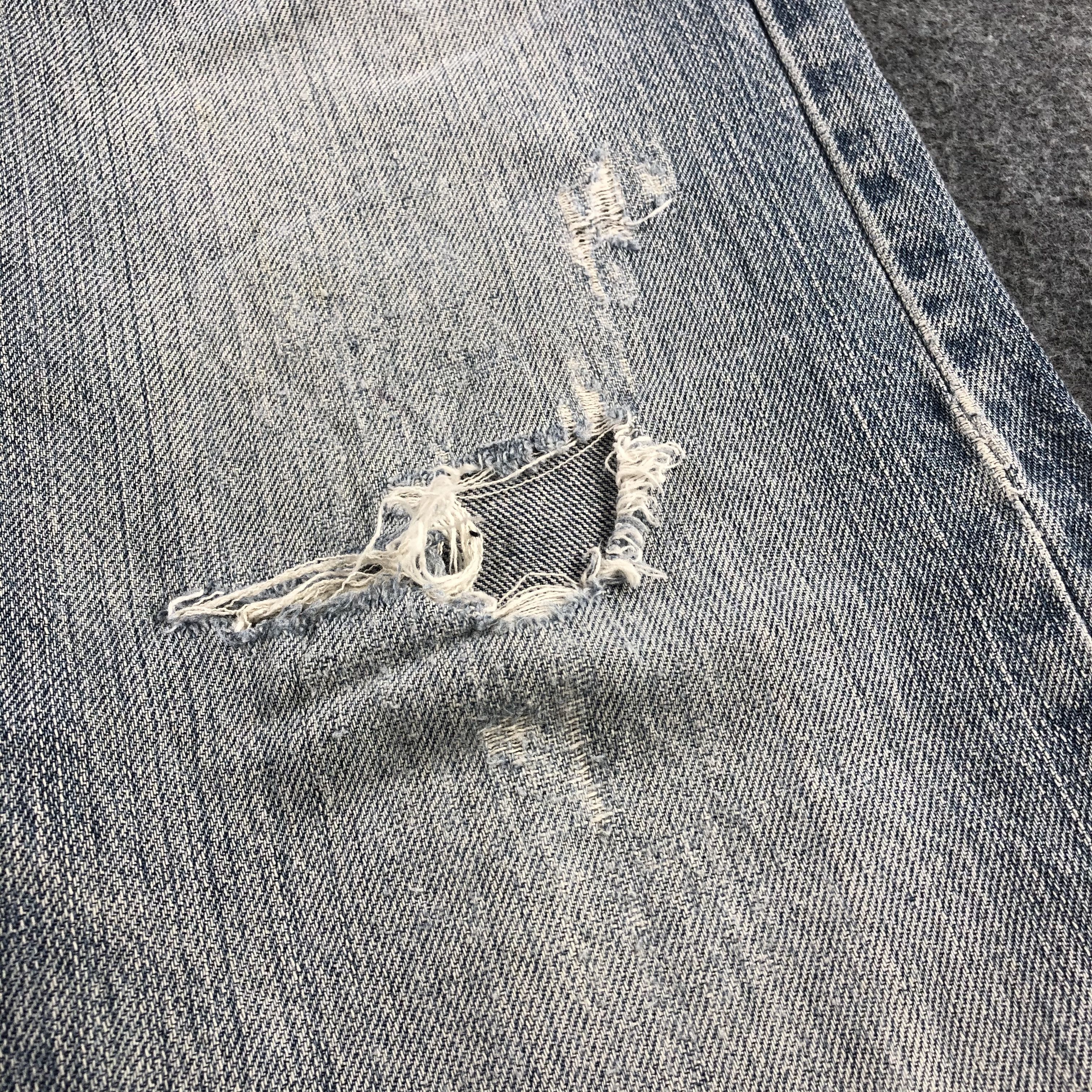 Levi's Vintage Light Wash Levis 569 Jeans-J2303 Size US 33 - 9 Thumbnail
