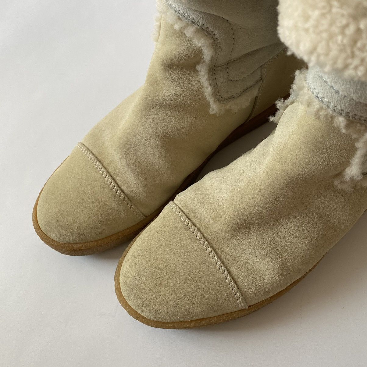 Chanel Chanel 2008 AW CC Logo Shearling Suede Calf Knee Hight Boots Size US 6 / IT 36 - 12 Thumbnail