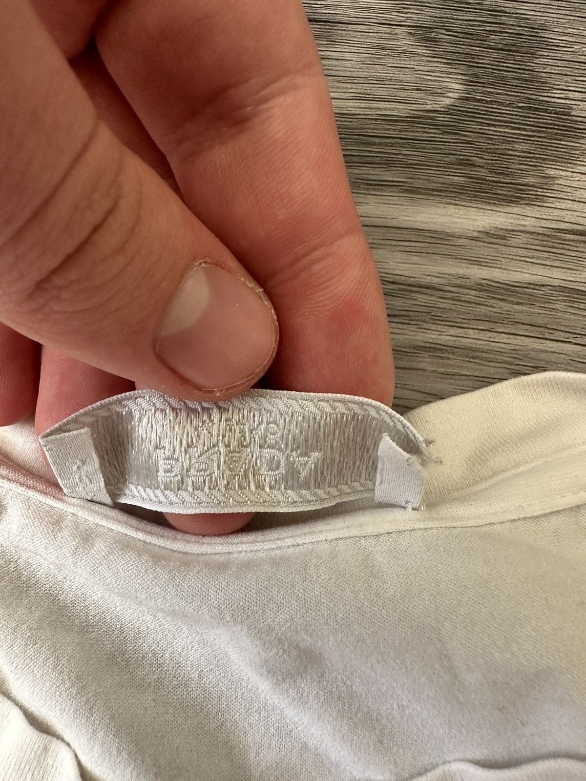 Prada Prada Milano White Red Tab T Shirt Nylon Pocket size L hype Size US L / EU 52-54 / 3 - 10 Thumbnail
