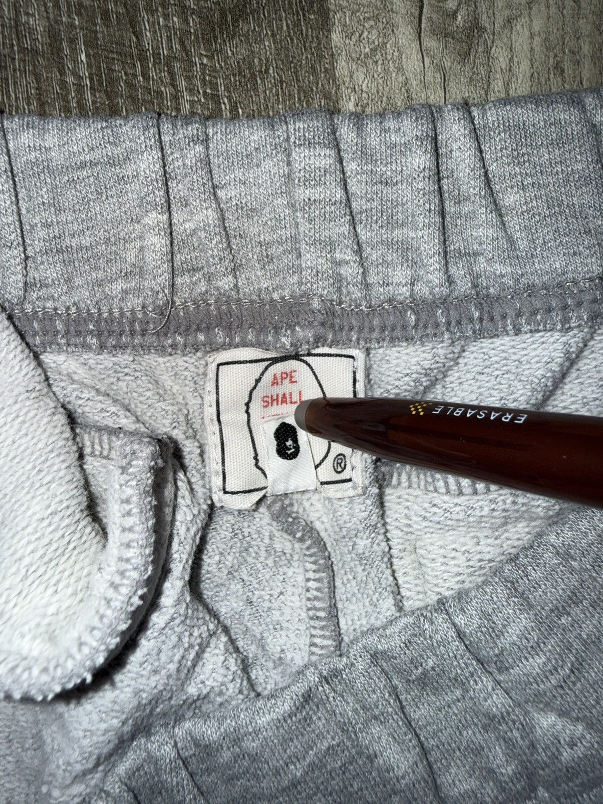 Bape Vintage OG Bape A Bathing Ape Sweatpants Size US 32 / EU 48 - 8 Thumbnail