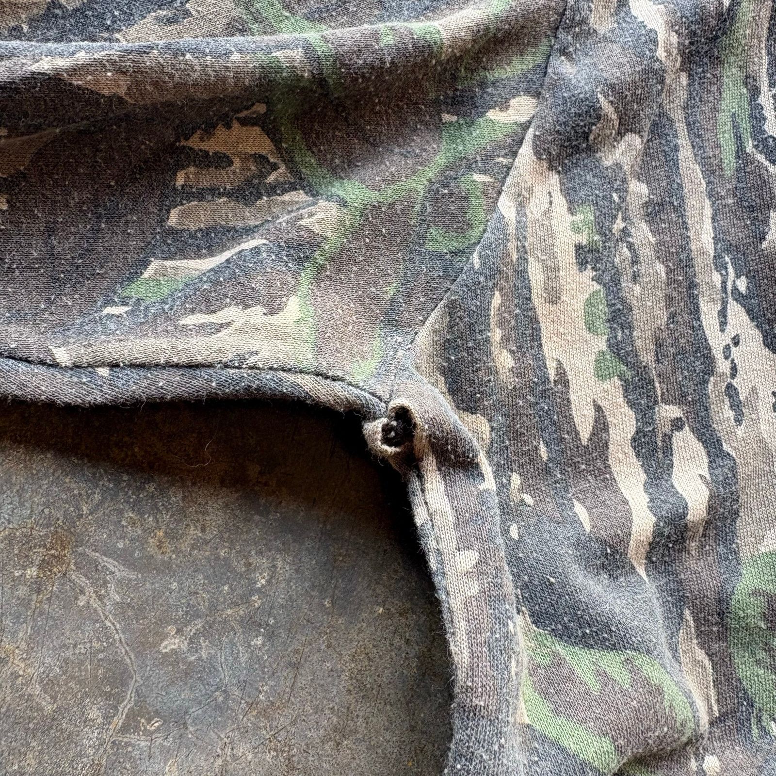 Realtree Vintage Essential Realtree Tonal Camo Long Sleeve Size US XXL / EU 58 / 5 - 5 Thumbnail