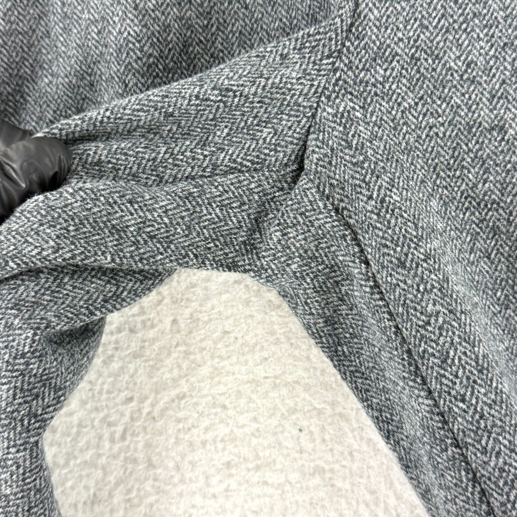 Vintage Ecru Gray Herringbone Dress Pants Womens Size 2 Slim Cuffed Mid-Rise Trousers Pants Front Flat Front Casual Business Workwear Size 26" / US 2 / IT 38 - 7 Thumbnail
