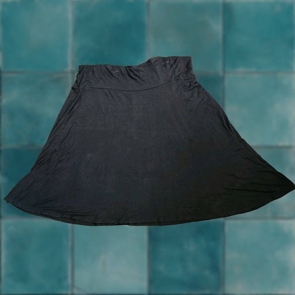Avenue Avenue Black Pull On Skirt Womens 14/16 Stretch Rayon Spandex Casual Size 36" / US 14 / IT 50 - 1 Thumbnail
