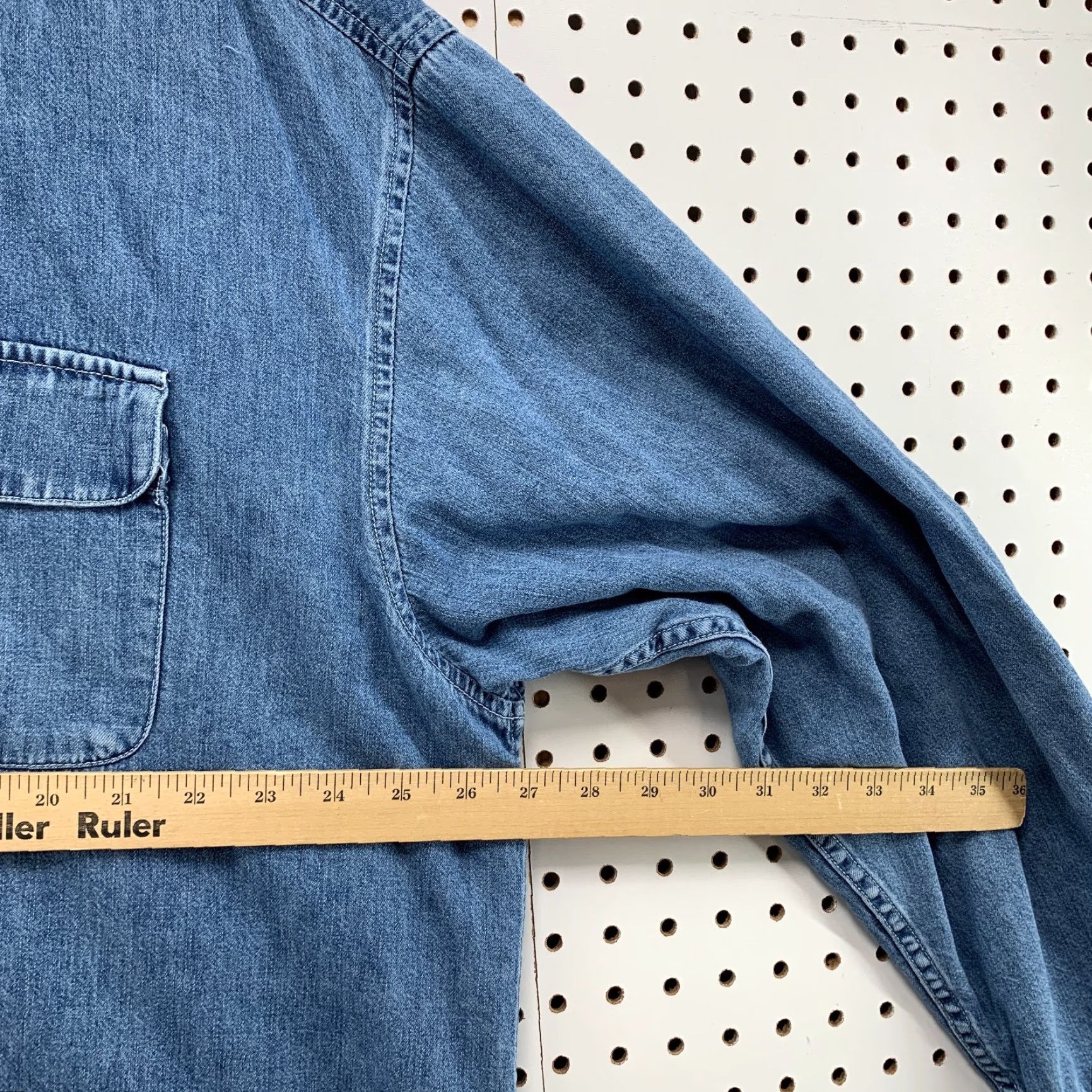 Gap VINTAGE Gap Denim Shirt Men XL Long Sleeve Collared Button-Up Lined Blue 90s Casual Size US XL / EU 56 / 4 - 4 Thumbnail
