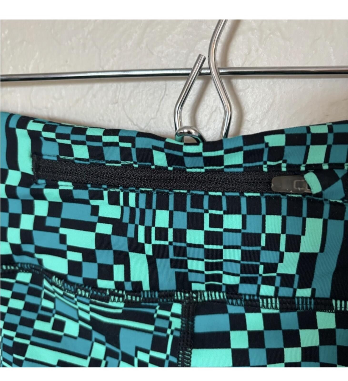 Nike (NIKE) Stylish Green Patterned womens Leggings Size 32" / US 10 / IT 46 - 8 Thumbnail
