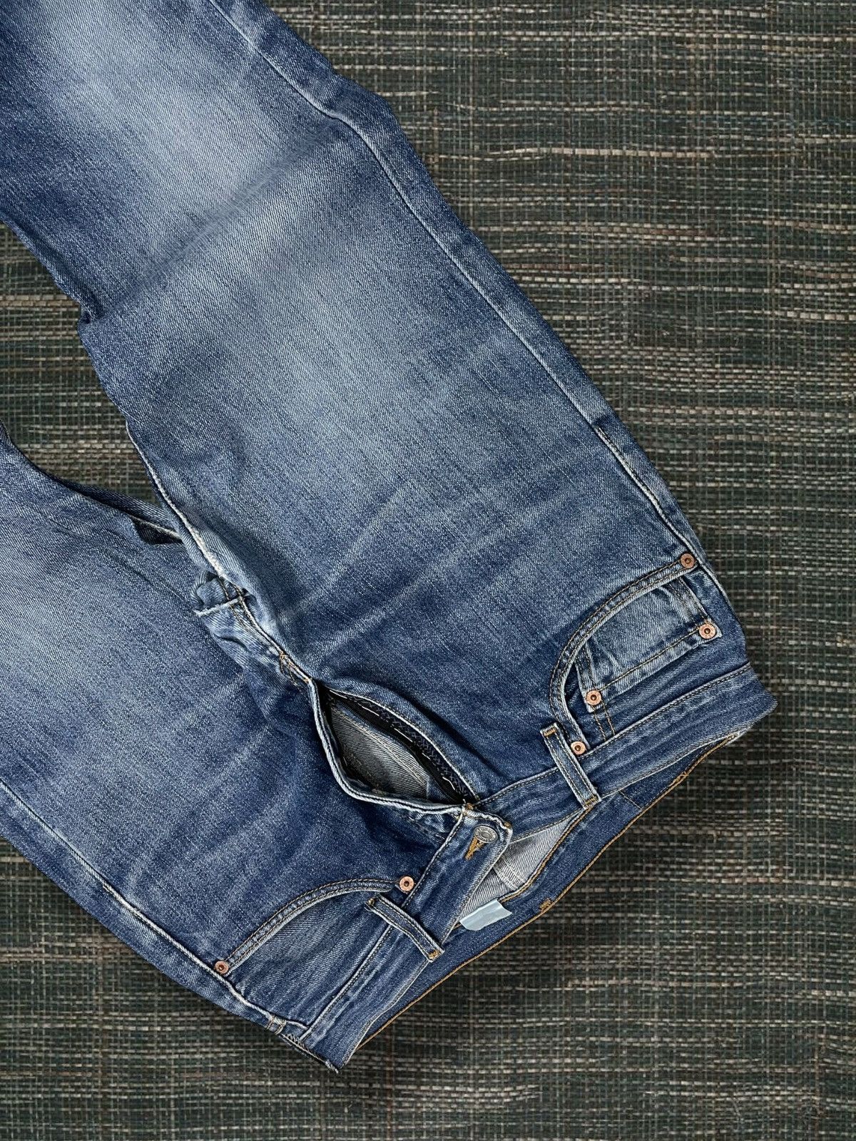 Levi's Vintage Clothing Vintage Original Levis 501 Designer Distressed Blue Denim Size US 31 - 7 Thumbnail