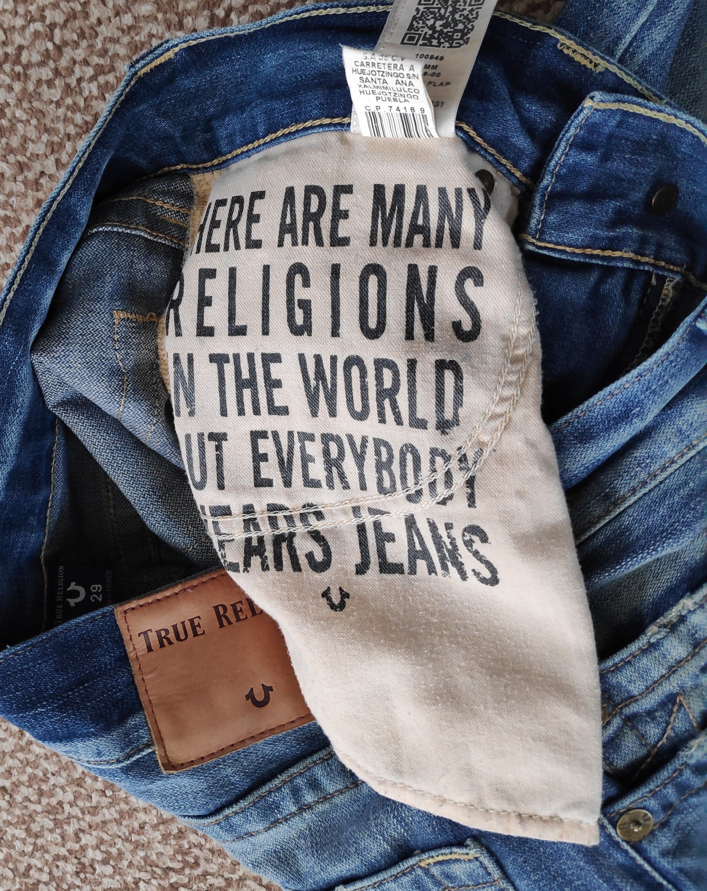 True Religion True Religion Relaxed Slim Geno Distressed Denim Jeans Size US 29 - 13 Thumbnail