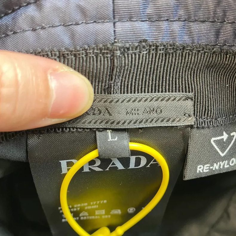 Prada Navy Blue Bucket Hat Size L -2505