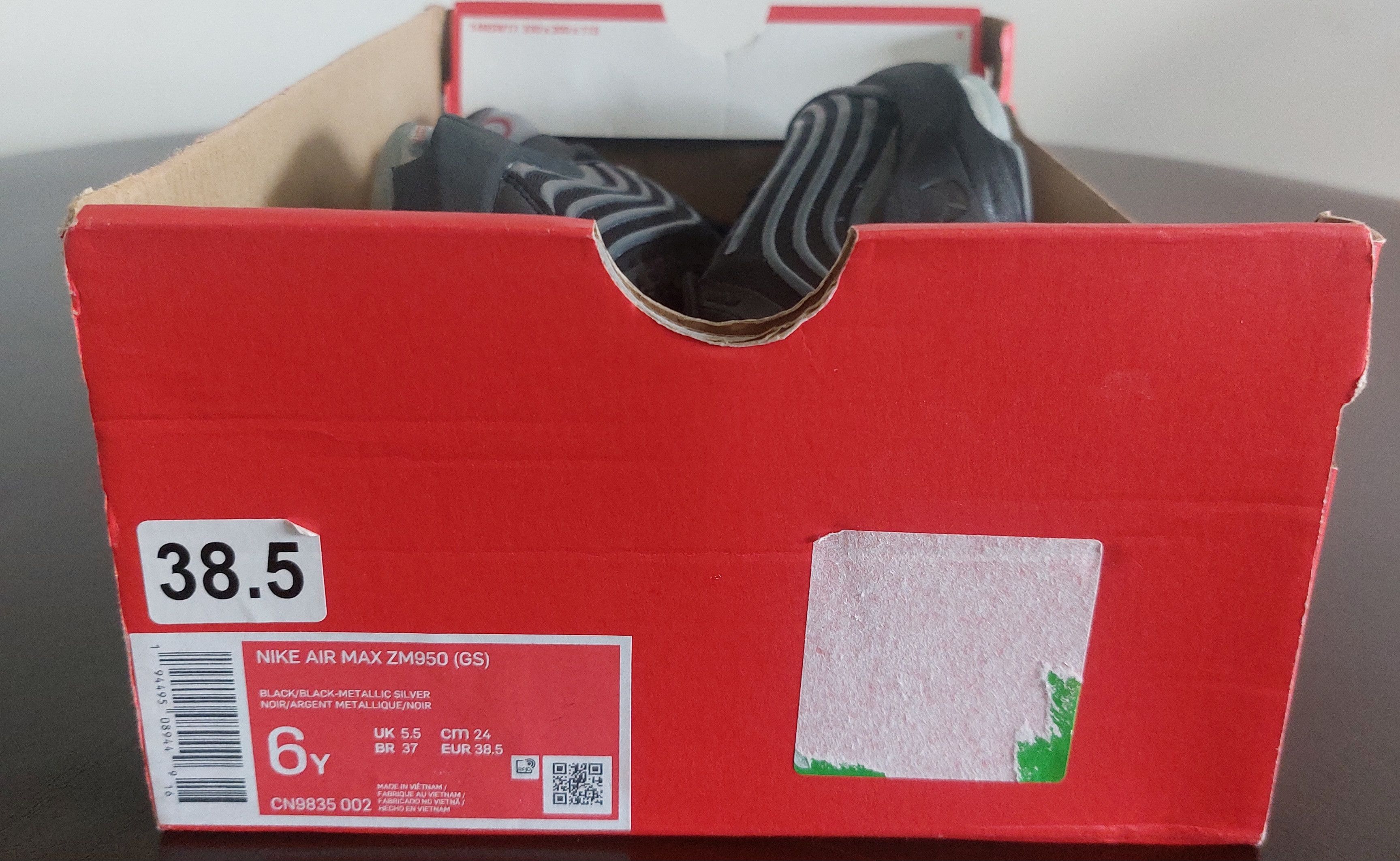 Nike Nike Air Max Zoom 950 (GS) Black Metallic Silver Size US 7.5 / IT 37.5 - 10 Thumbnail