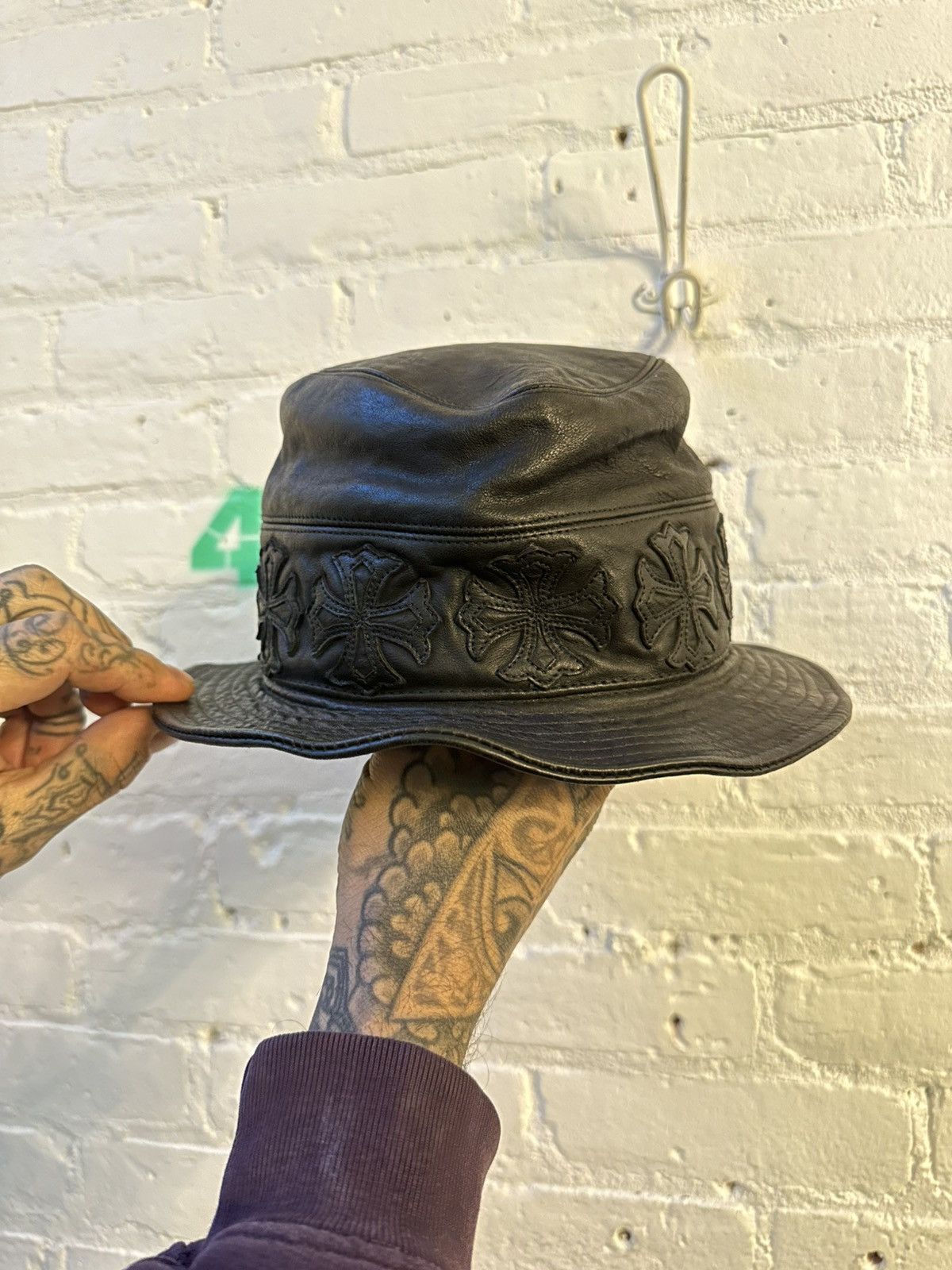 Chrome Hearts CHROME HEARTS LEATHER CROSS PATCH HAT Size ONE SIZE - 1 Thumbnail