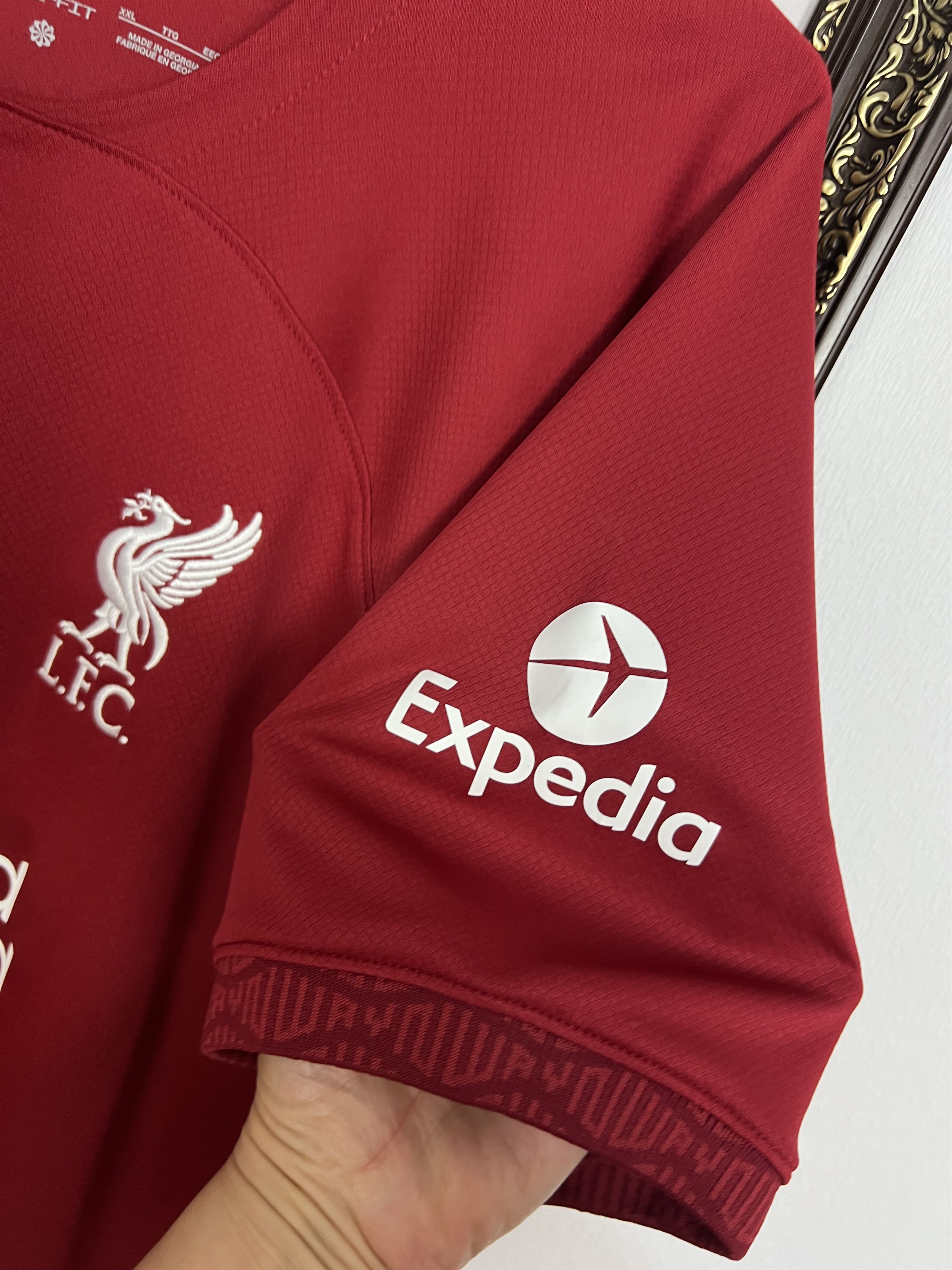 Nike Liverpool Home football shirt 2022 Soccer Nike Jersey Trikot Size US XXL / EU 58 / 5 - 4 Thumbnail