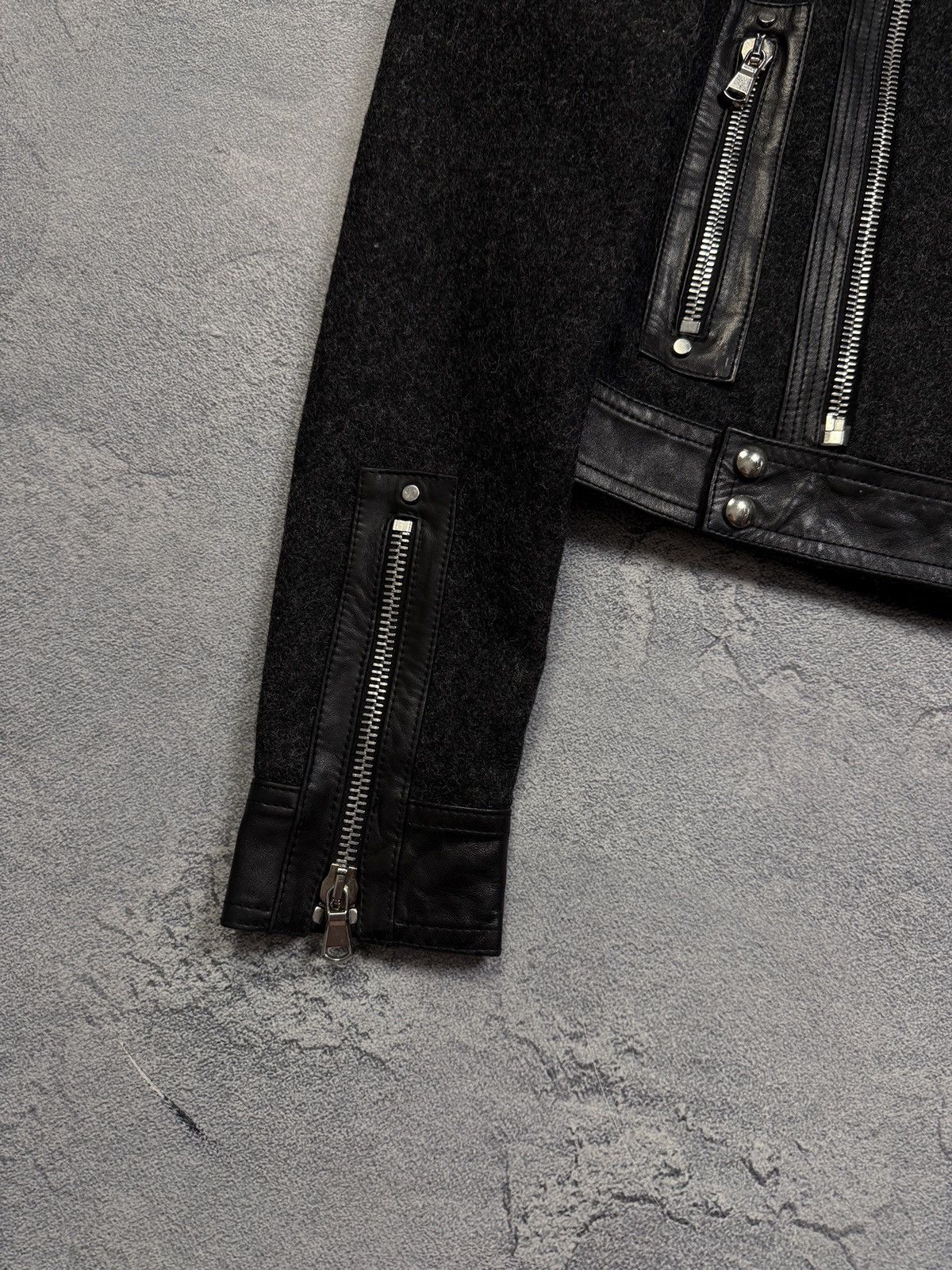 Diesel Vintage Diesel Women’s Cropped Leather Jacket MADE IN ITALY Size XS / US 0-2 / IT 36-38 - 3 Thumbnail