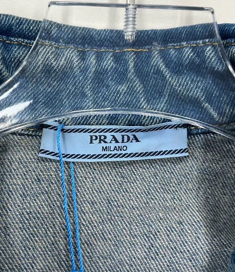 Prada Prada Blue triangle single-breasted denim jacket with shor Size XS / US 0-2 / IT 36-38 - 4 Thumbnail