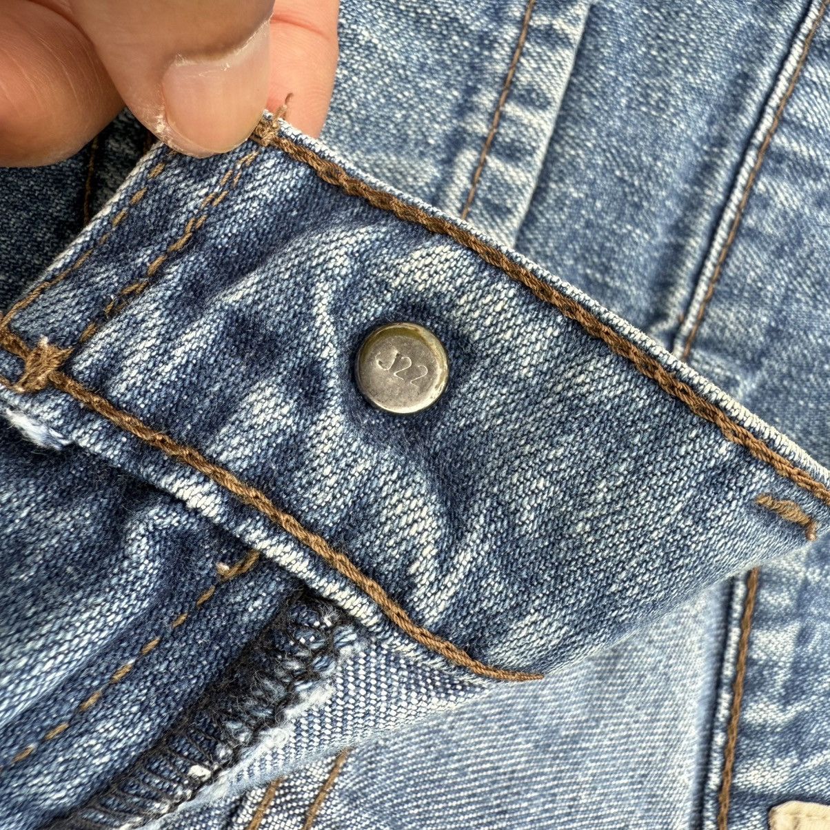 Levi's Vintage Clothing VINTAGE LEVI'S STRAUS FADED RIPPEP DENIM JEAN PANTS Size US 32 / EU 48 - 11 Thumbnail
