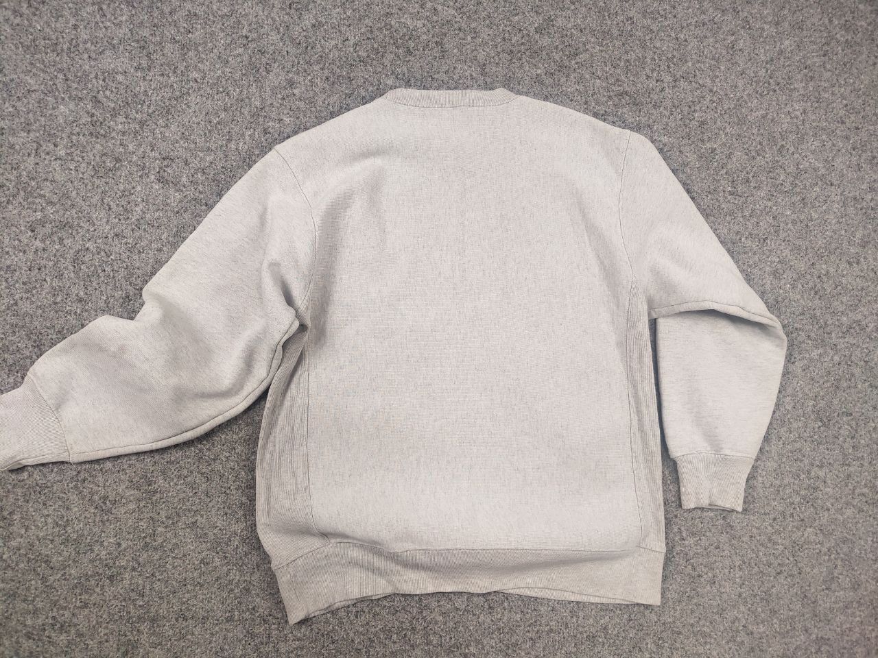 Vintage Vintage 90's United Athle GOLDEN EGGS CLUB Gray Sweatshirt Size US L / EU 52-54 / 3 - 11 Thumbnail
