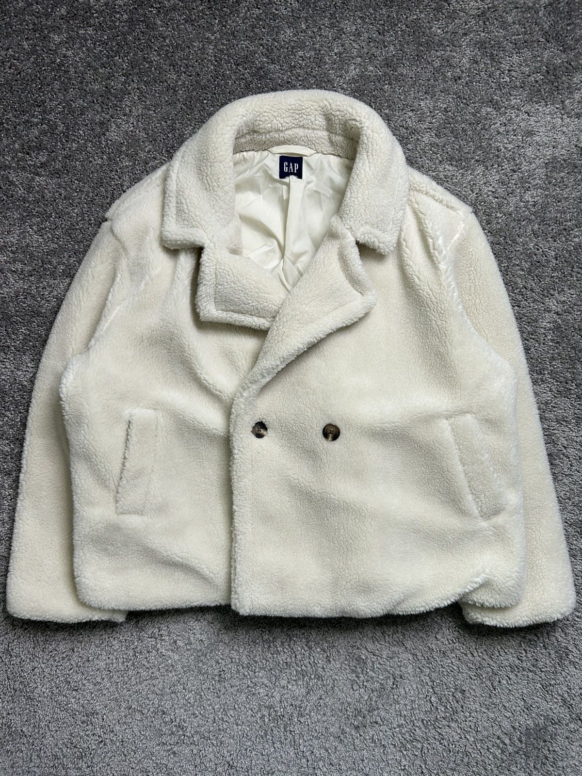 Gap × Vintage Vintage Y2K Faux Fur Sherpa Double Breasted Coat Jacket Size M / US 6-8 / IT 42-44 - 1 Thumbnail
