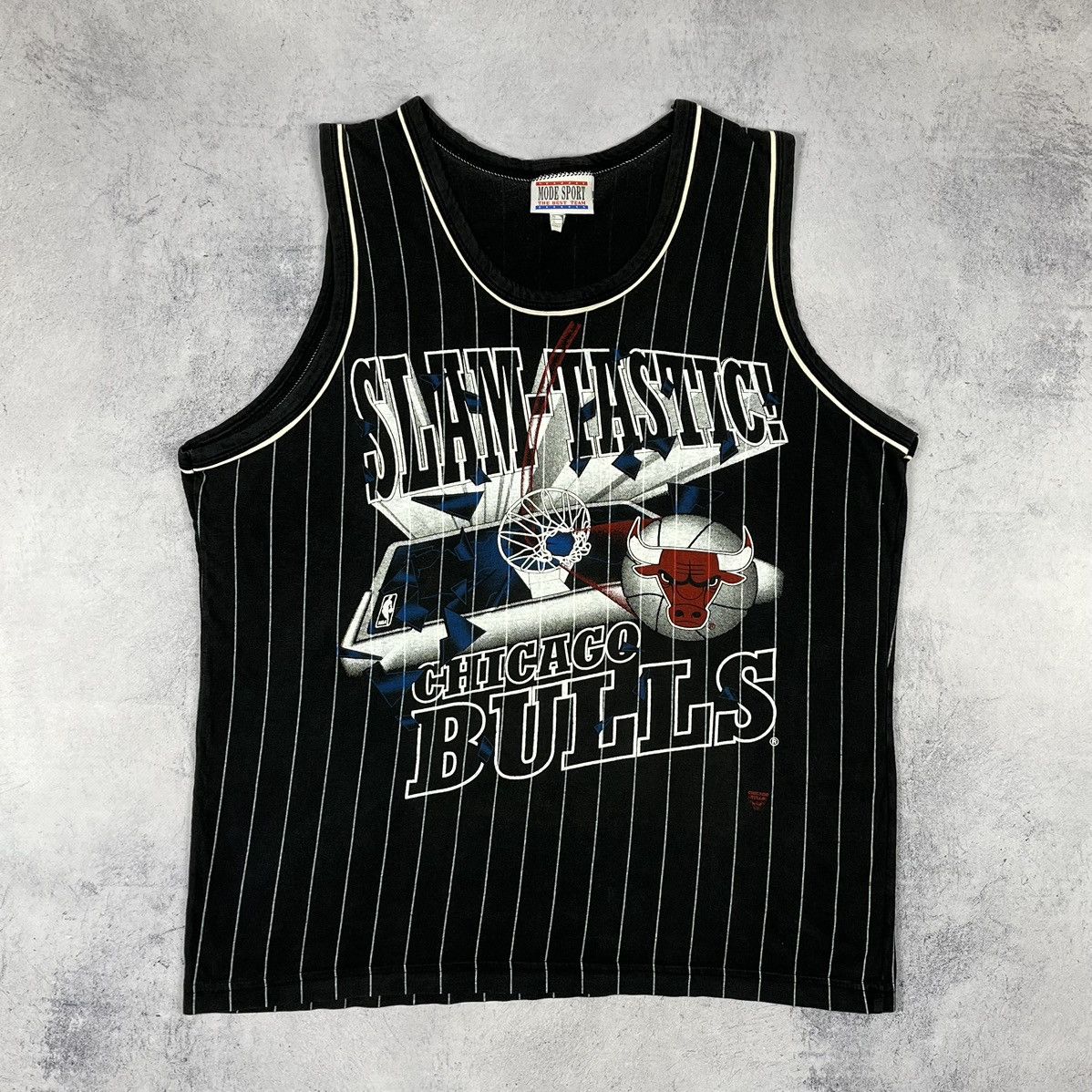 NBA Vintage NBA Chicago Bulls big logo tank top 90’s Size US L / EU 52-54 / 3 - 2 Thumbnail