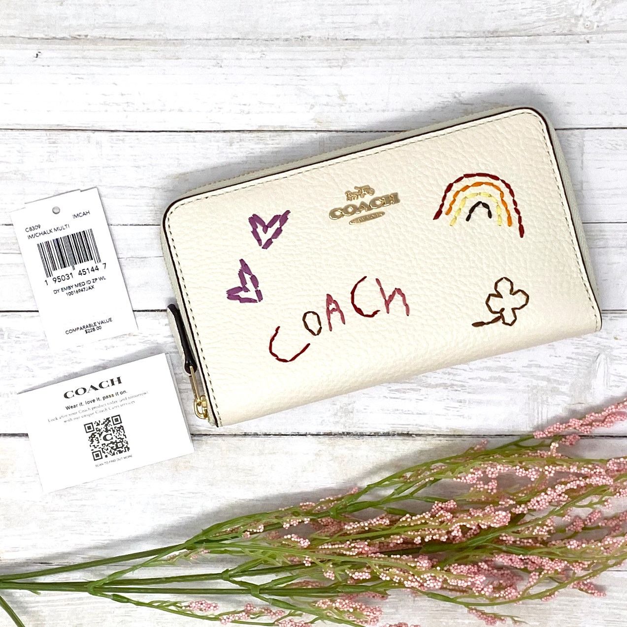 Coach Coach Medium Id Zip Wallet Diary Embroidery Chalk C8309 Size ONE SIZE - 4 Thumbnail