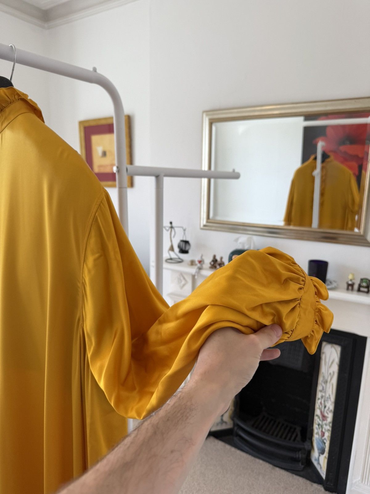 Saint Laurent Paris SS22 Saint Laurent Victorian Gold Silk Cape Size US M / EU 48-50 / 2 - 11 Thumbnail