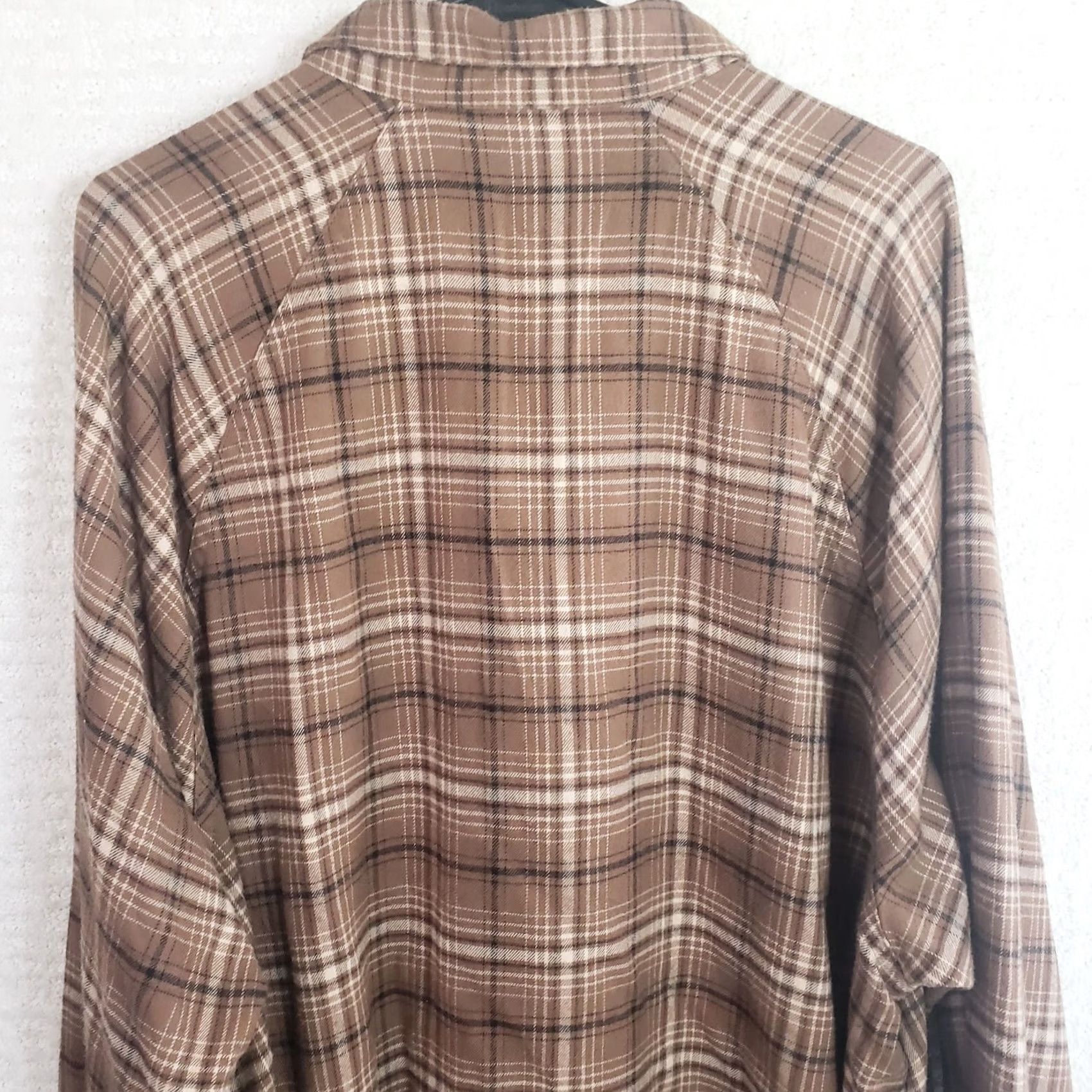 Vintage Wild Fable Women's Brown Plaid Long Sleeve Button Up Flannel Shirt XXL Polyester Rayon Size XXL / US 16-18 / IT 52-54 - 6 Thumbnail