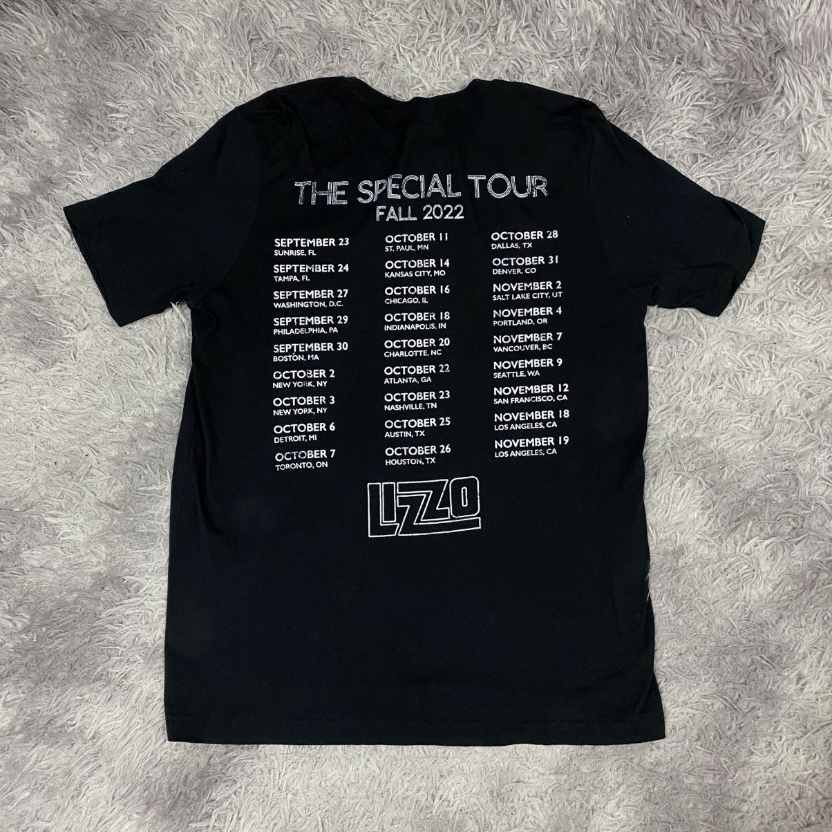 Rap Tees Rap tee lizzo the special tour 2022 Size US L / EU 52-54 / 3 - 3 Thumbnail