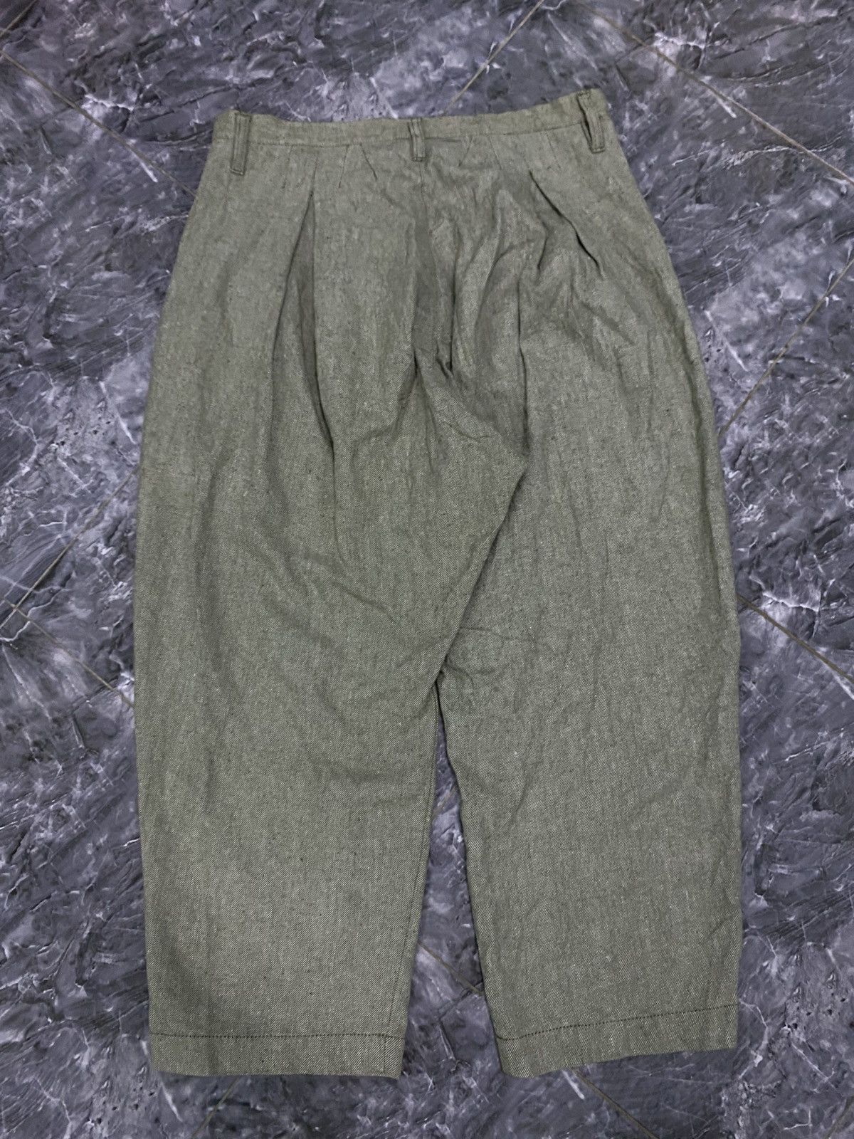 Ne-Net VINTAGE NE-NET X ISSEY MIYAKE Tape Drop Crotch Cropped Pants Size US 30 / EU 46 - 12 Thumbnail