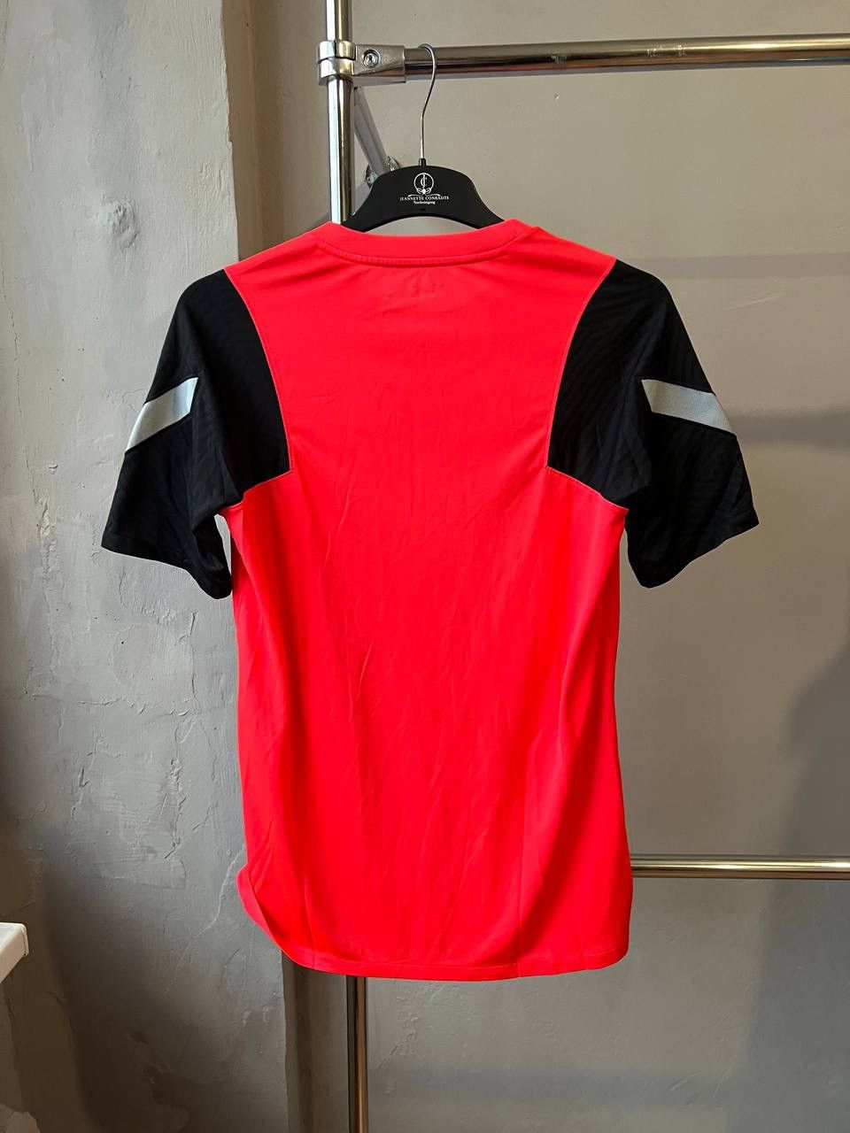 Nike 2020/21 LIVERPOOL TRAINING SOCCER JERSEY FOOTBALL SHIRT SZ M Size US M / EU 48-50 / 2 - 10 Thumbnail