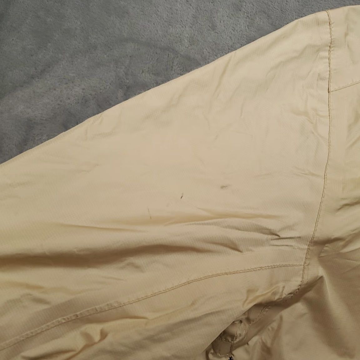 Vintage VINTAGE Polo Sport RLX Jacket Womens M Pale Yellow Hooded Windbreaker Packable Size M / US 6-8 / IT 42-44 - 5 Thumbnail