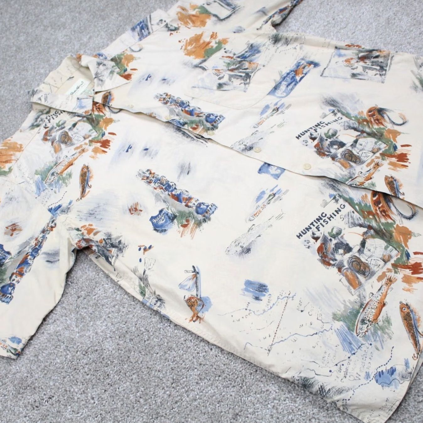 Eddie Bauer Eddie Bauer Shirt Mens Large Tan Hunting Fishing Graphic Print 100% Cotton S/S Button Up Size US L / EU 52-54 / 3 - 6 Thumbnail
