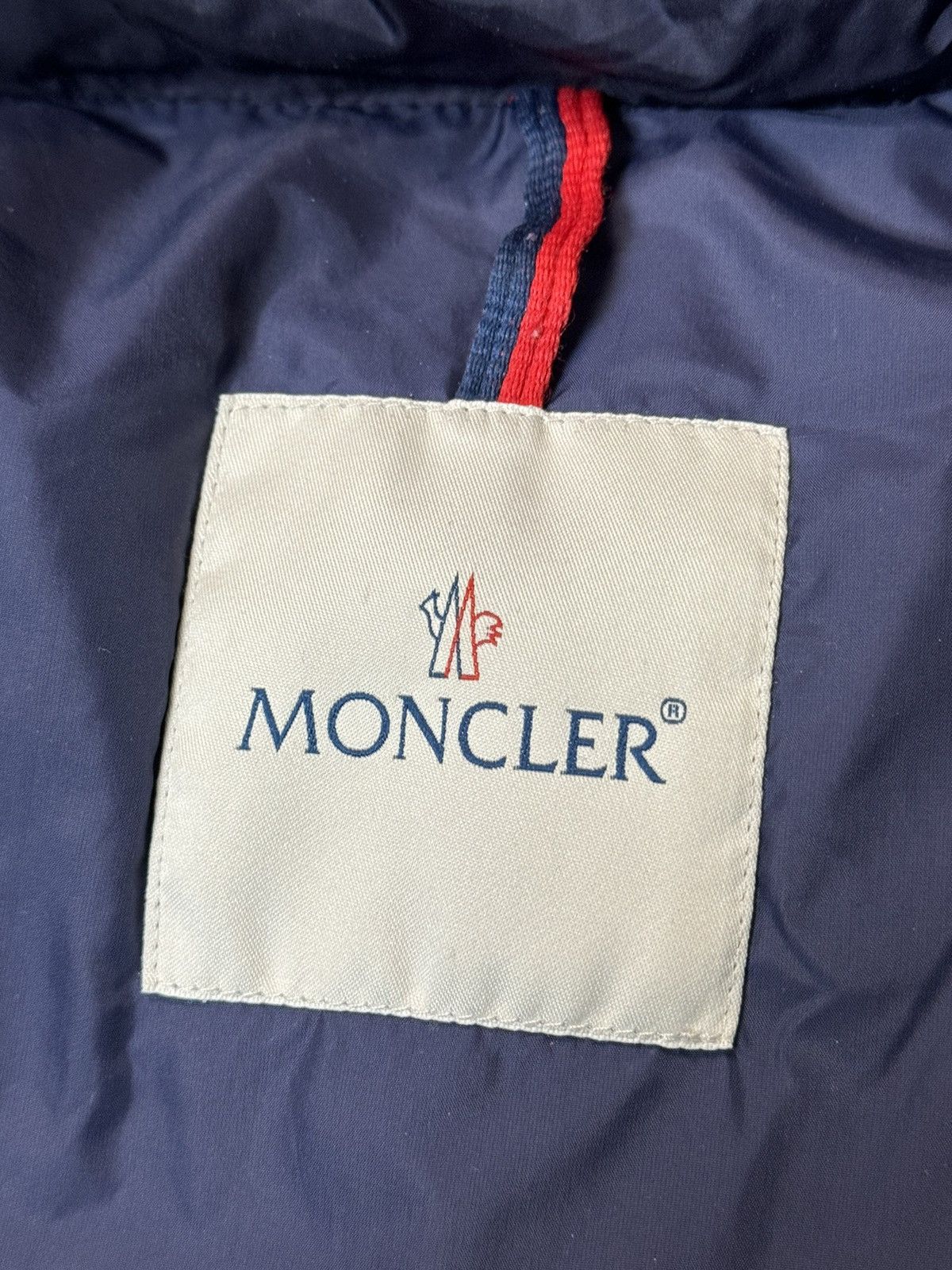 Moncler Moncler Brad puffer hooded jacket Size US L / EU 52-54 / 3 - 4 Thumbnail