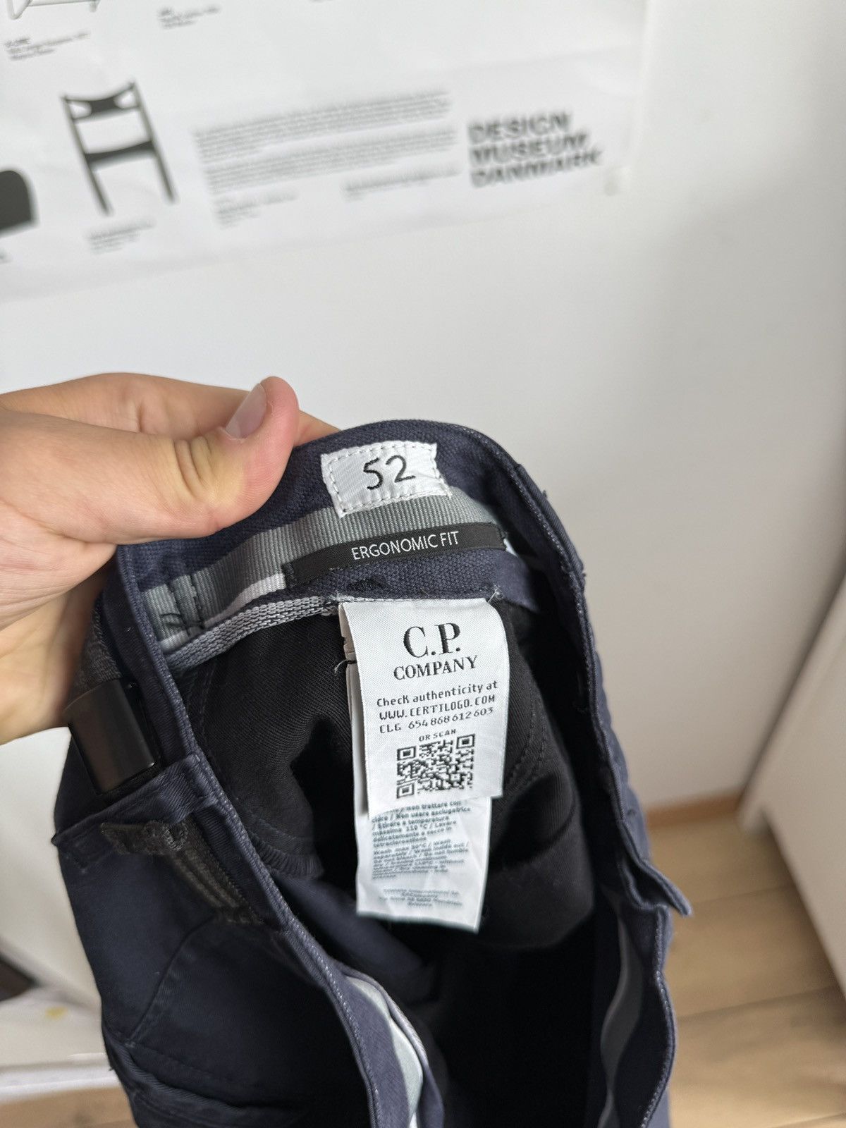 C.P. Company C.P Company technical cargo pants 52 drill opium designer Size US 36 / EU 52 - 7 Thumbnail