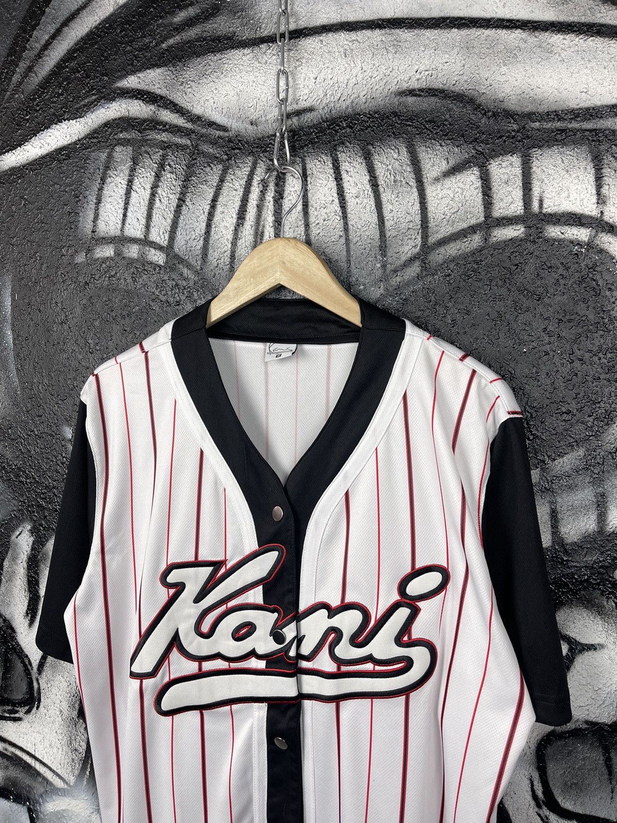 Karl Kani Karl Kani Y2K Embroidered Front Logo Button Up Jersey Shirt Men’s Size Medium Size US M / EU 48-50 / 2 - 3 Thumbnail