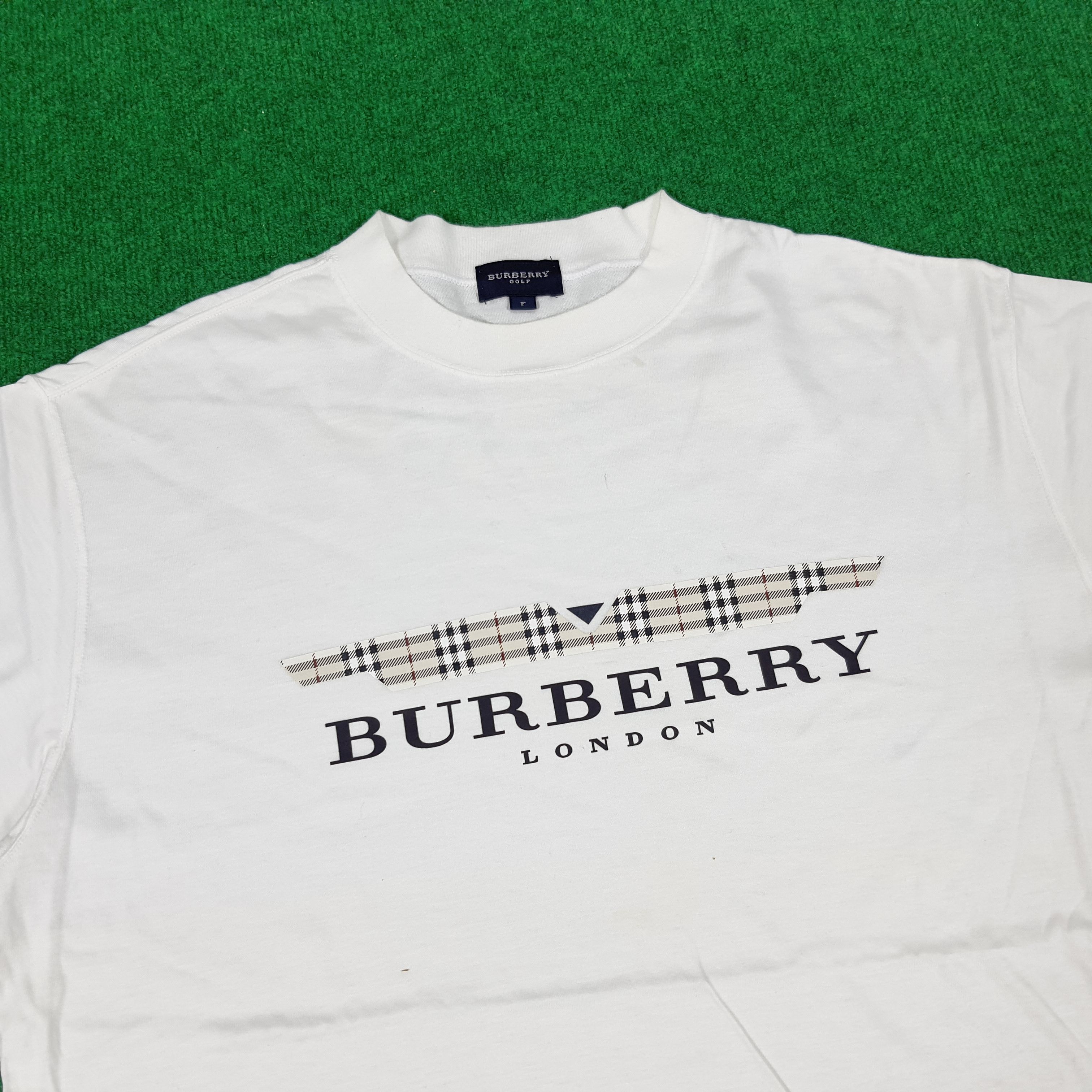 Burberry × Vintage Vintage Burberry Golf Nova Check Tshirt C173N48 Size US L / EU 52-54 / 3 - 2 Thumbnail