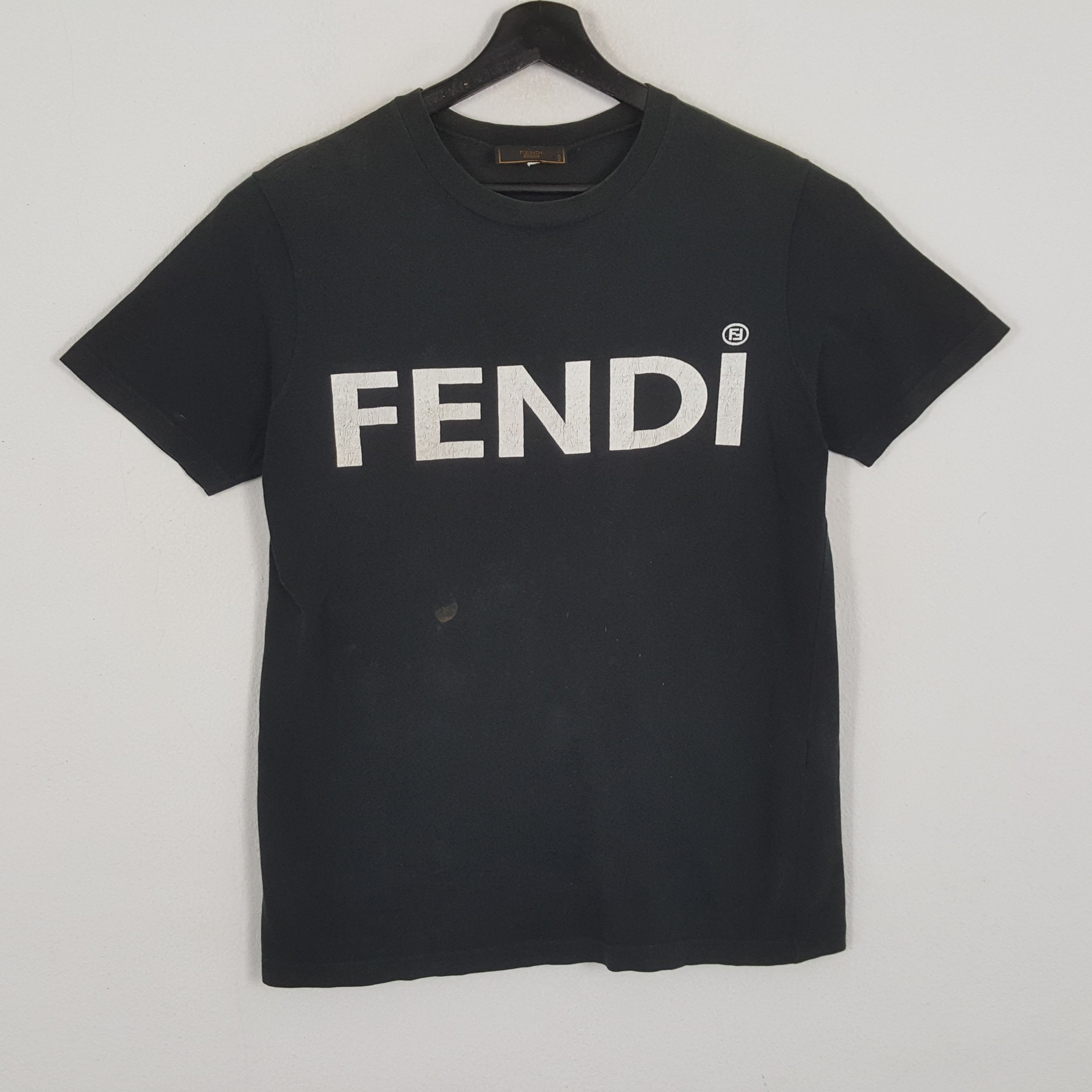 Fendi × Vintage FENDI Luxury Brand Spellout Design Tshirt Size US M / EU 48-50 / 2 - 1 Thumbnail
