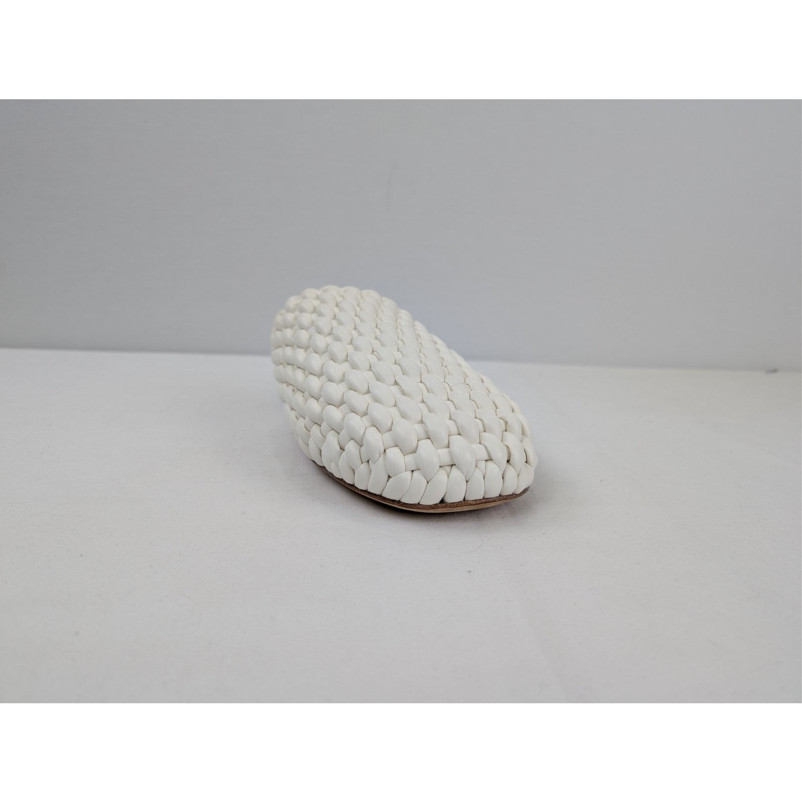 Bottega Veneta o1rshd1 Q:2 / Cloud Weave Squid Slipper in White 41 Size US 8 / EU 41 - 2 Thumbnail