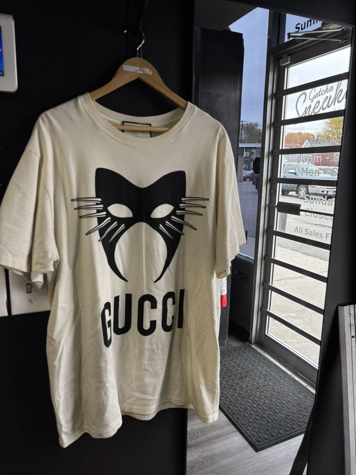 Gucci manifesto t shirt on sale