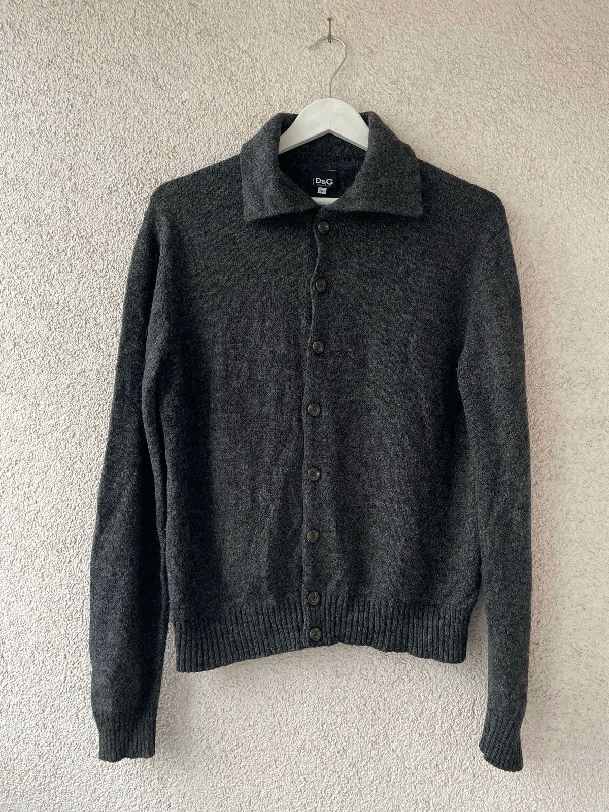 Dolce & Gabbana Dark gray men's woollen cardigan Dolce & Gabbana Size L-XL Size US L / EU 52-54 / 3 - 1 Thumbnail