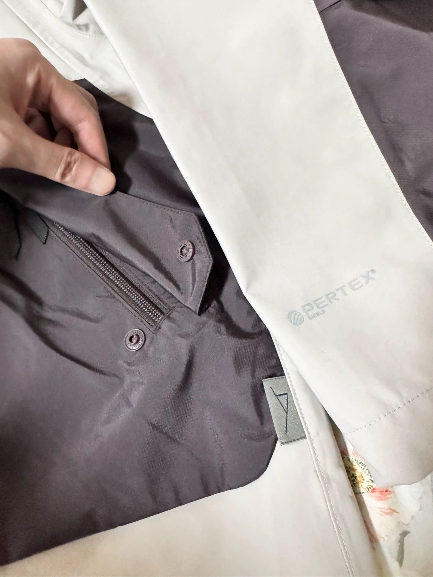 Other koti beauty youth 23ss 3L WP Tech Jacket M Light Gray-Brown Size US M / EU 48-50 / 2 - 4 Thumbnail