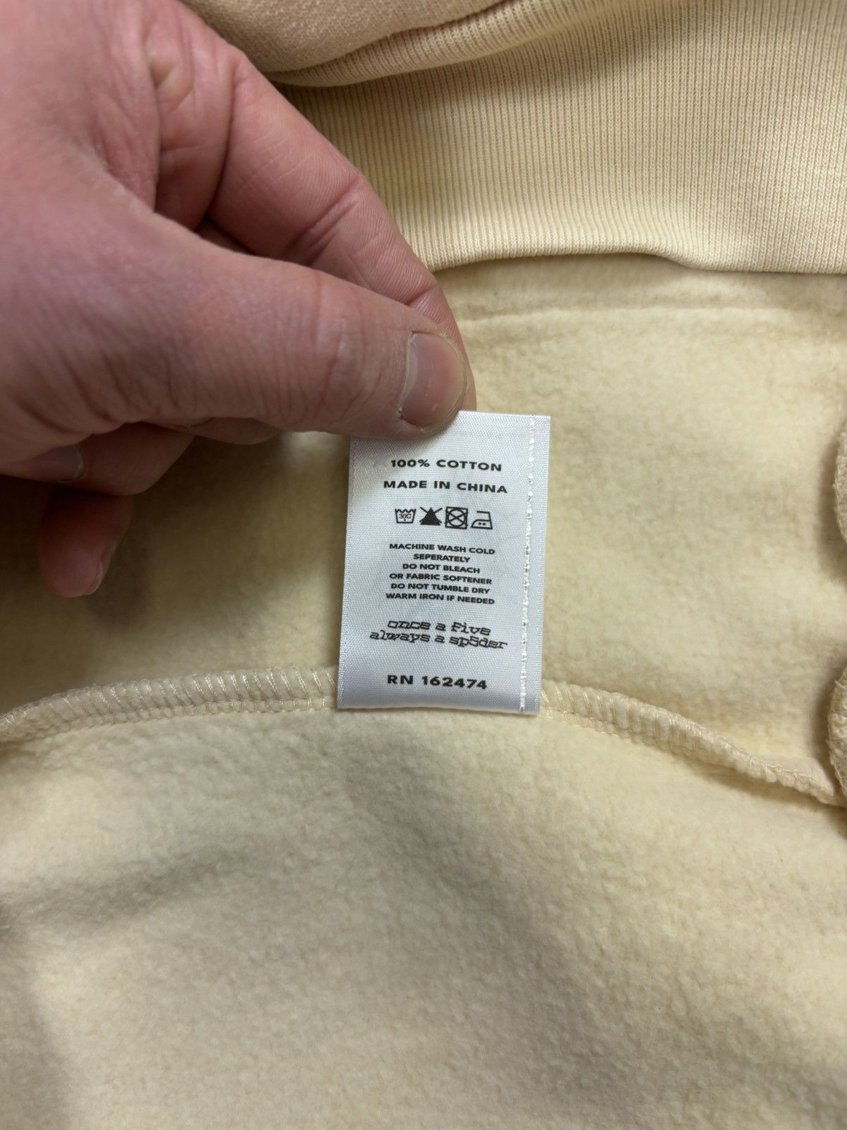 Sp5der Sp5der Beluga Hoodie, Cream Size US L / EU 52-54 / 3 - 9 Thumbnail