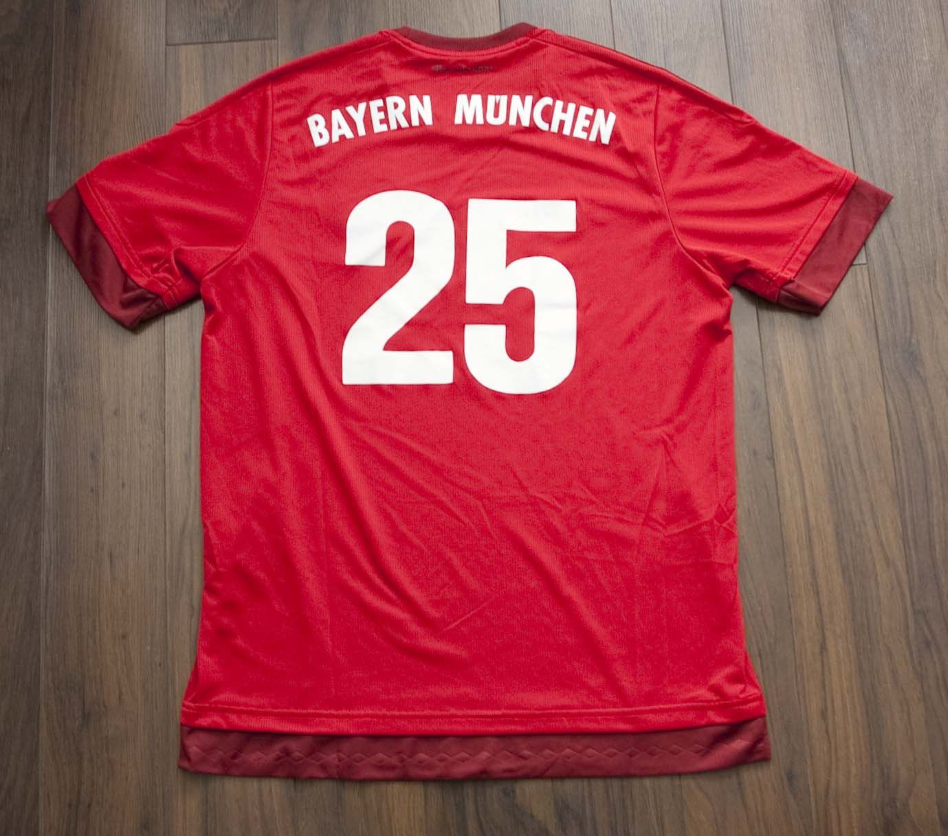 Adidas Bayern Munich Jersey Adidas Soccer Size L Size US L / EU 52-54 / 3 - 4 Thumbnail