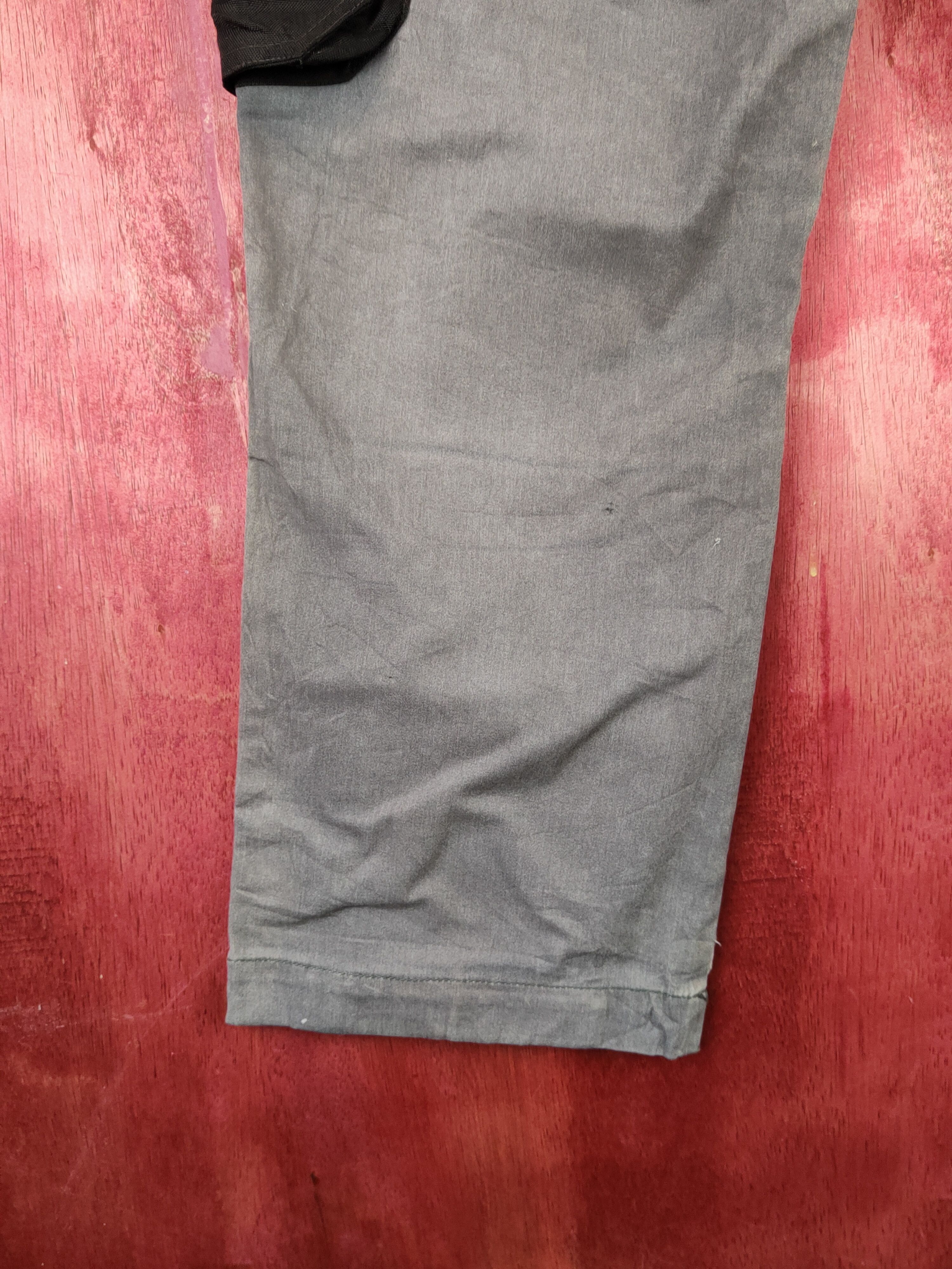Japanese Brand Hard Wearing Gray Faded Multipocket Cargo Pants #S1793 Size US 31 - 10 Thumbnail