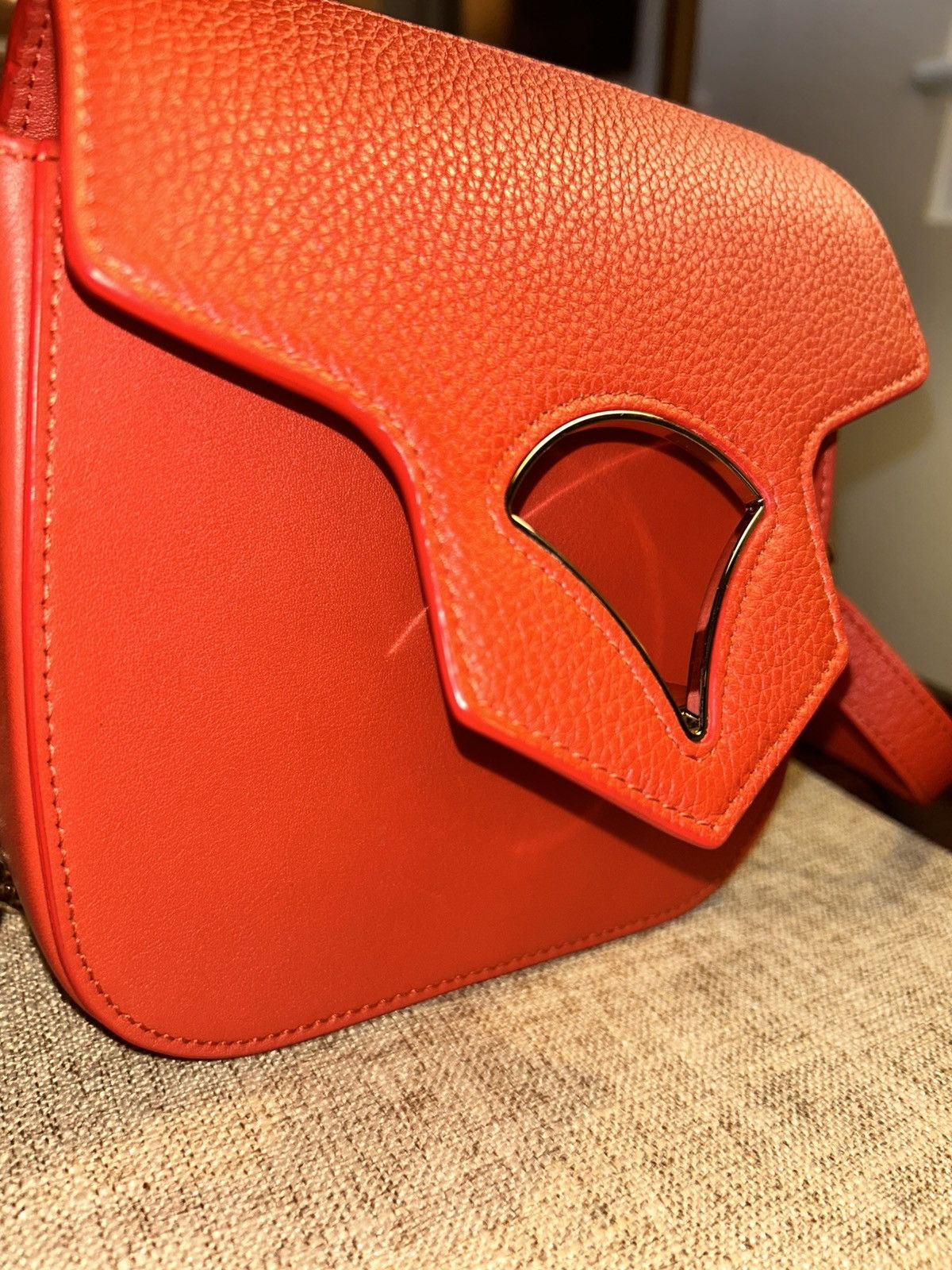 Bvlgari Bvlgari Divas Dream Flap Cover Chain Cross Bag In Vulcan Size ONE SIZE - 9 Thumbnail